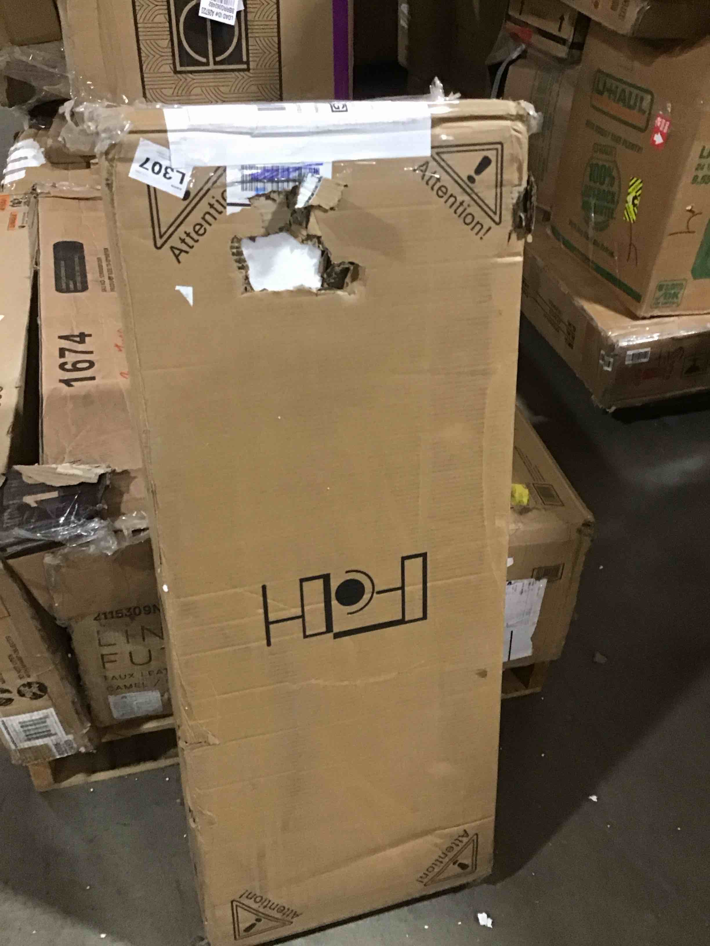 https://s3.amazonaws.com/lotting-images-prod/bidfta/ORG5771603_1709921974100.jpeg