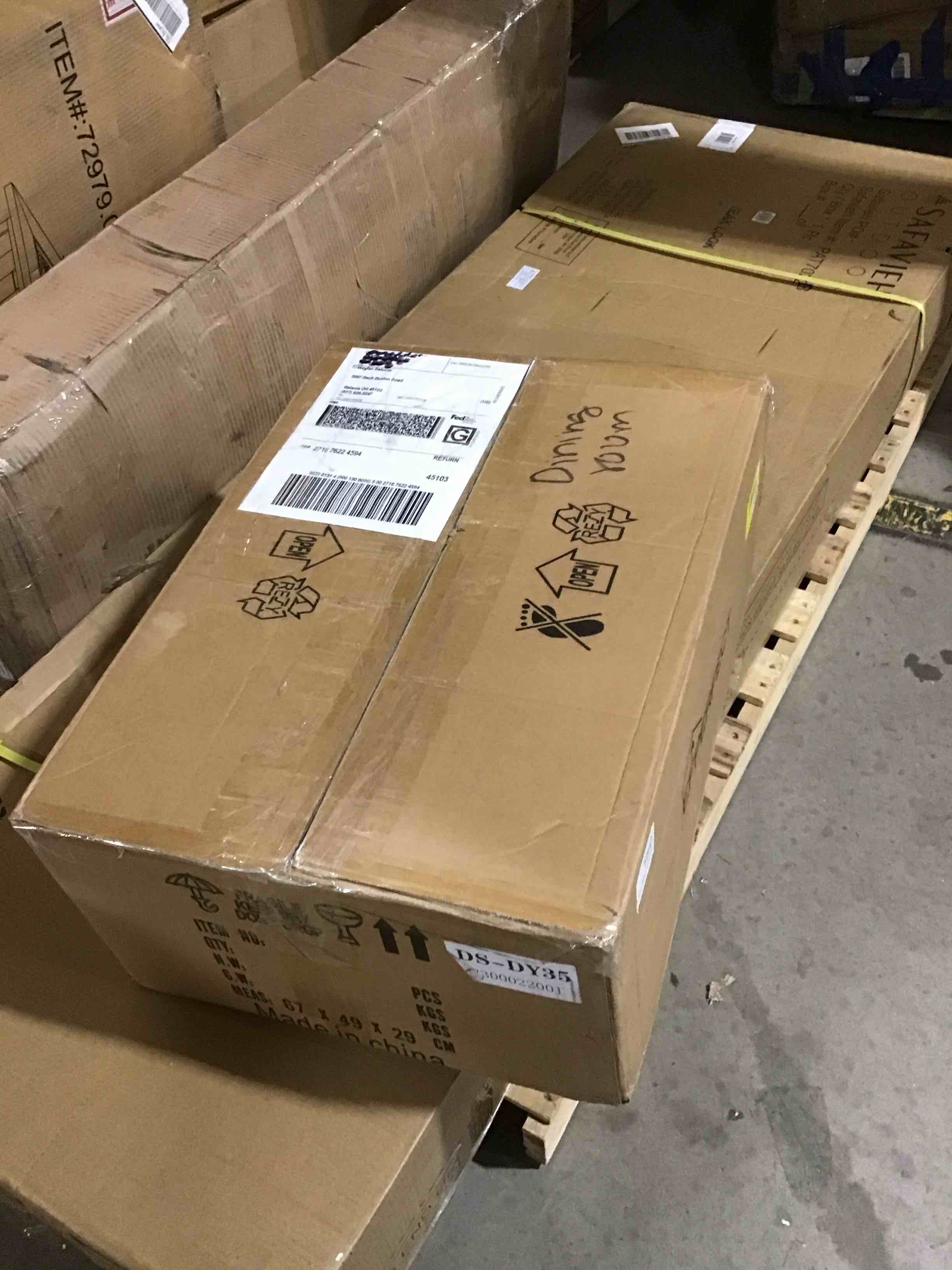 https://s3.amazonaws.com/lotting-images-prod/bidfta/ORG5772385_1710965166796.jpeg