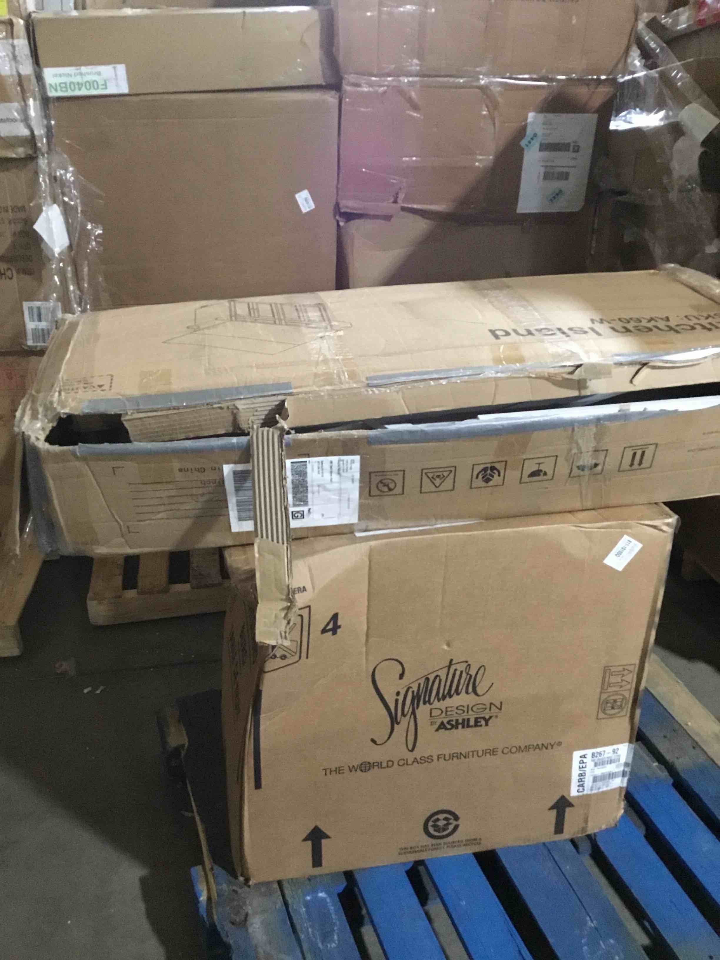 https://s3.amazonaws.com/lotting-images-prod/bidfta/ORG5772525_1710867485380.jpeg