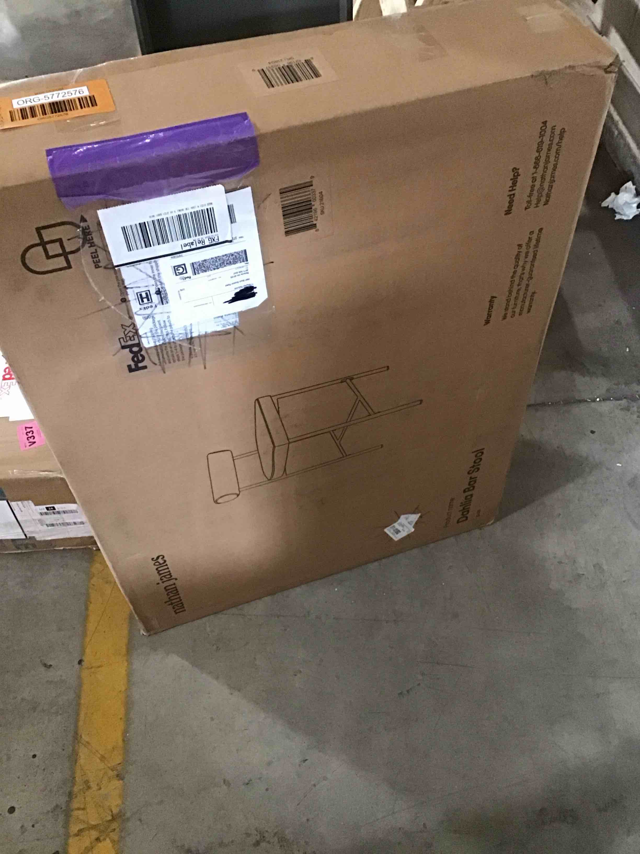 https://s3.amazonaws.com/lotting-images-prod/bidfta/ORG5772576_1710876044899.jpeg