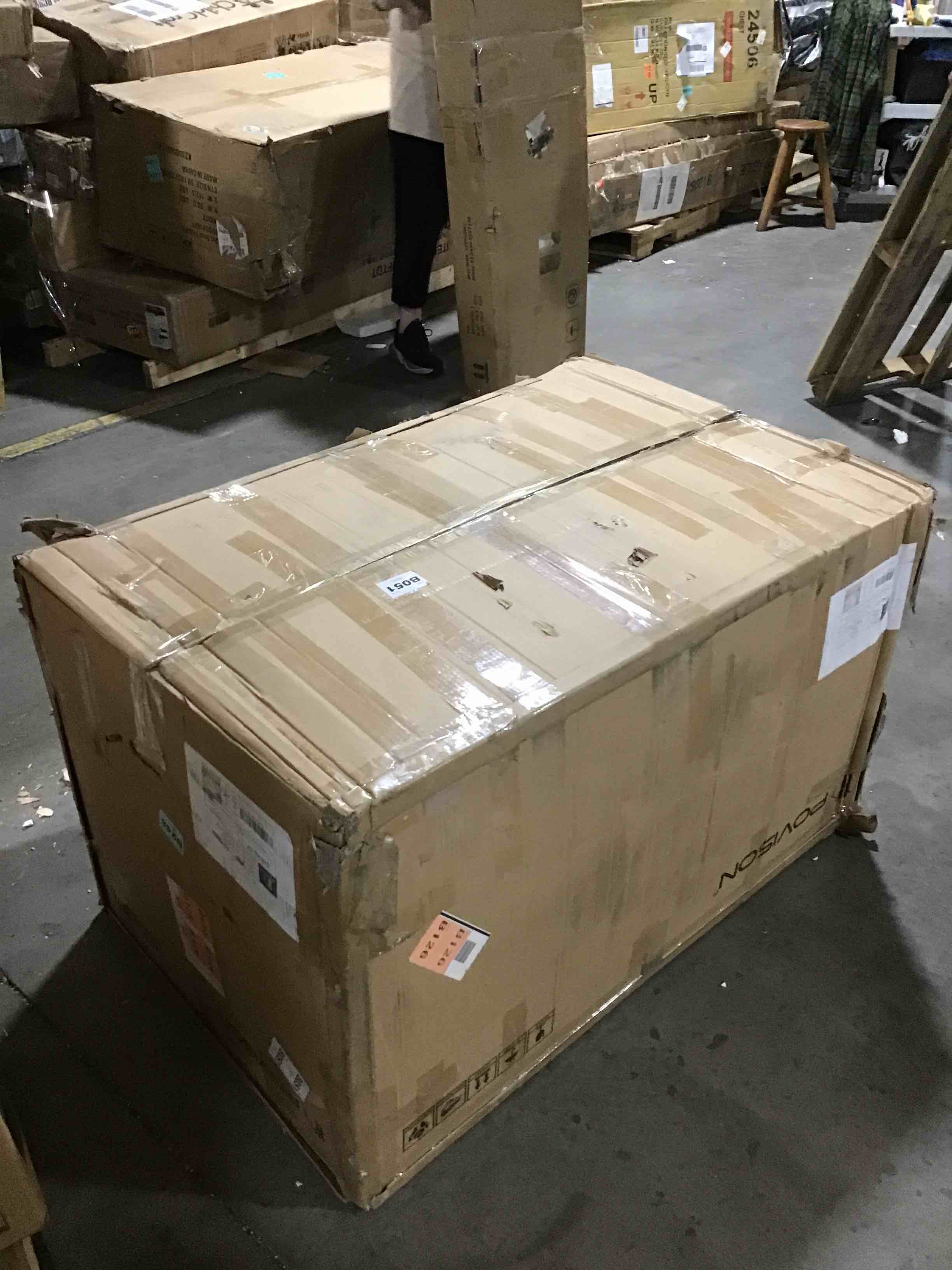 https://s3.amazonaws.com/lotting-images-prod/bidfta/ORG5772769_1711740688360.jpeg