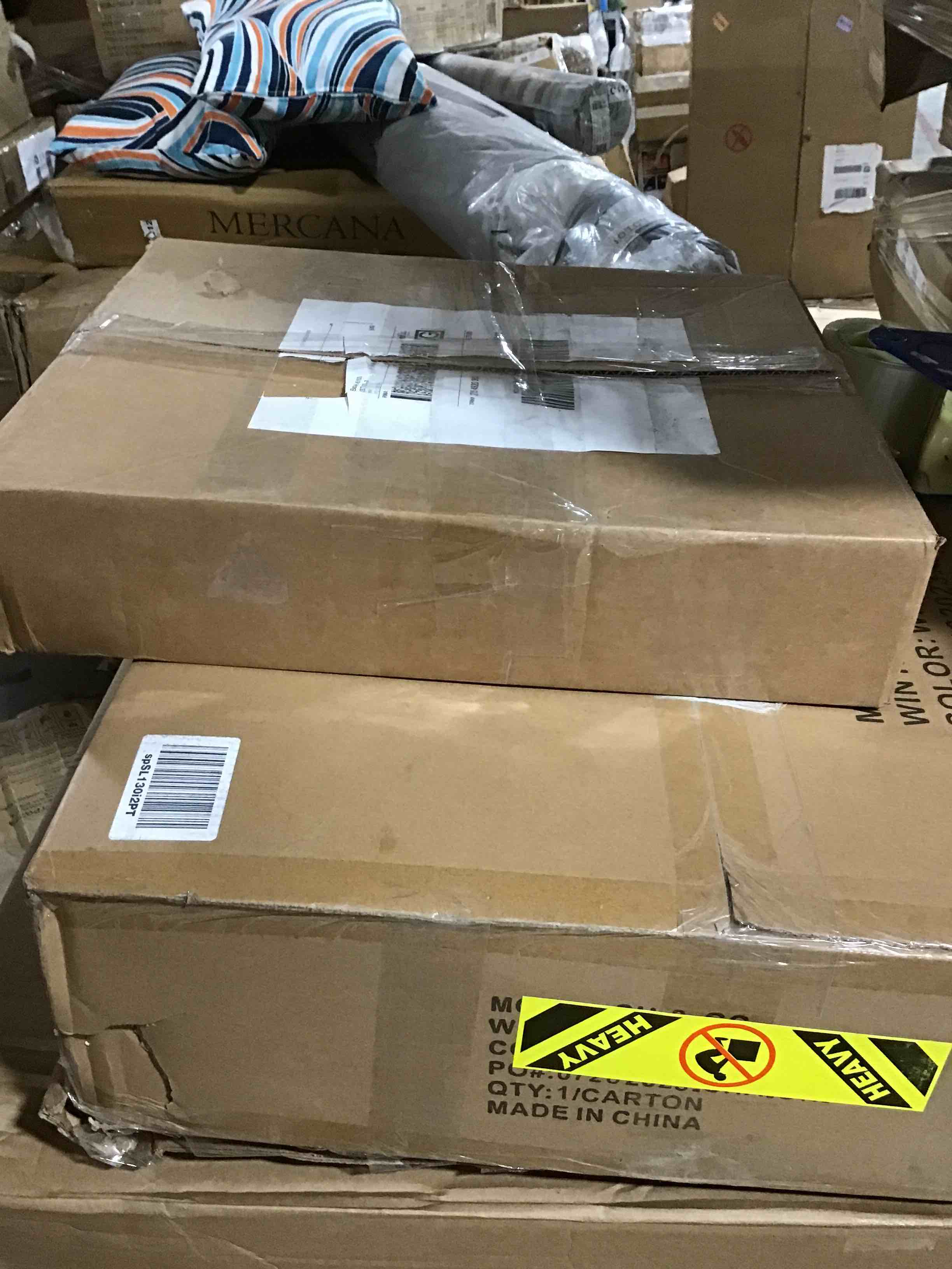 https://s3.amazonaws.com/lotting-images-prod/bidfta/ORG5773019_1712328761021.jpeg