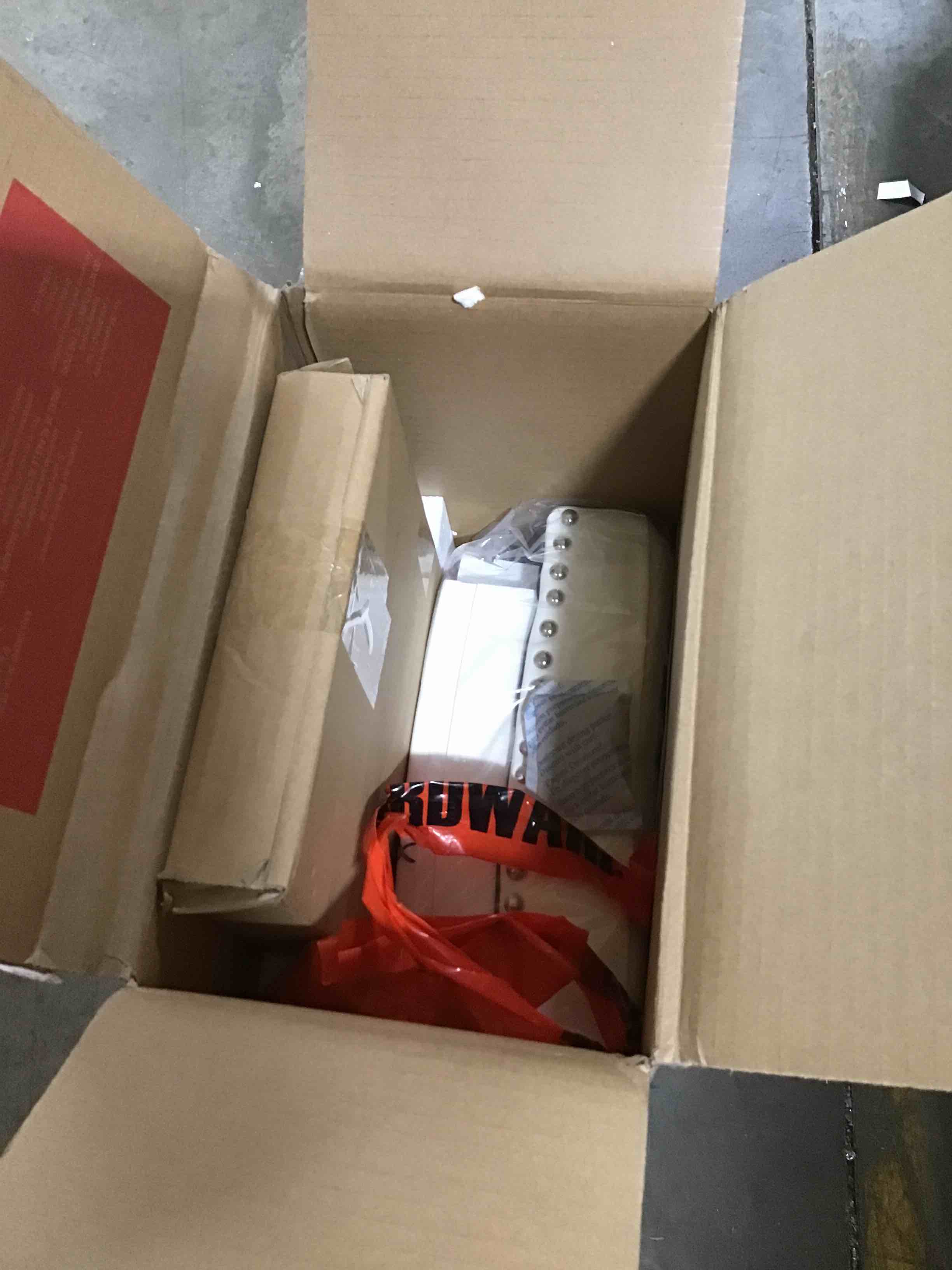 https://s3.amazonaws.com/lotting-images-prod/bidfta/ORG5773842_1713892559653.jpeg