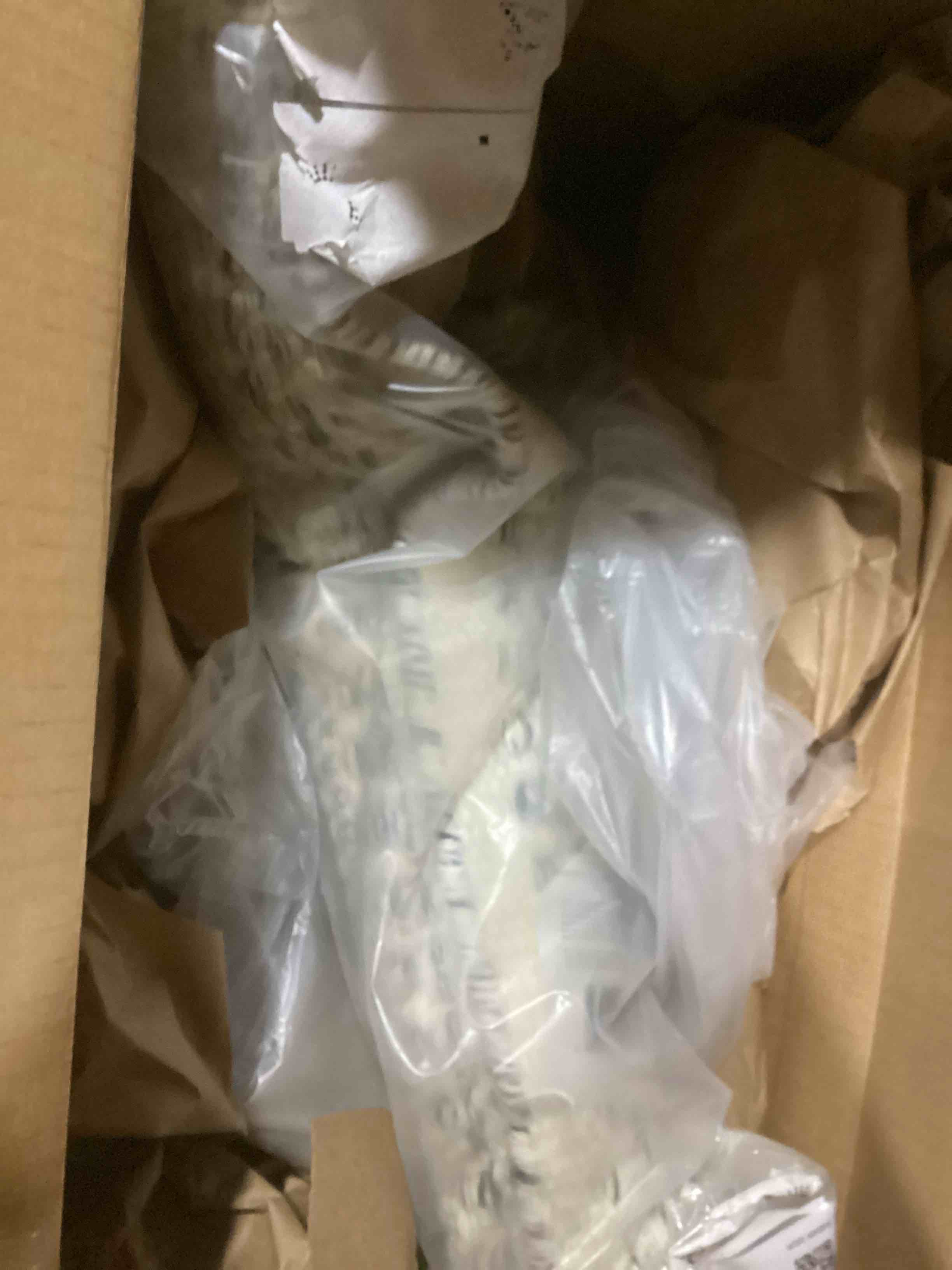 https://s3.amazonaws.com/lotting-images-prod/bidfta/ORG5774037_1709318962756.jpeg