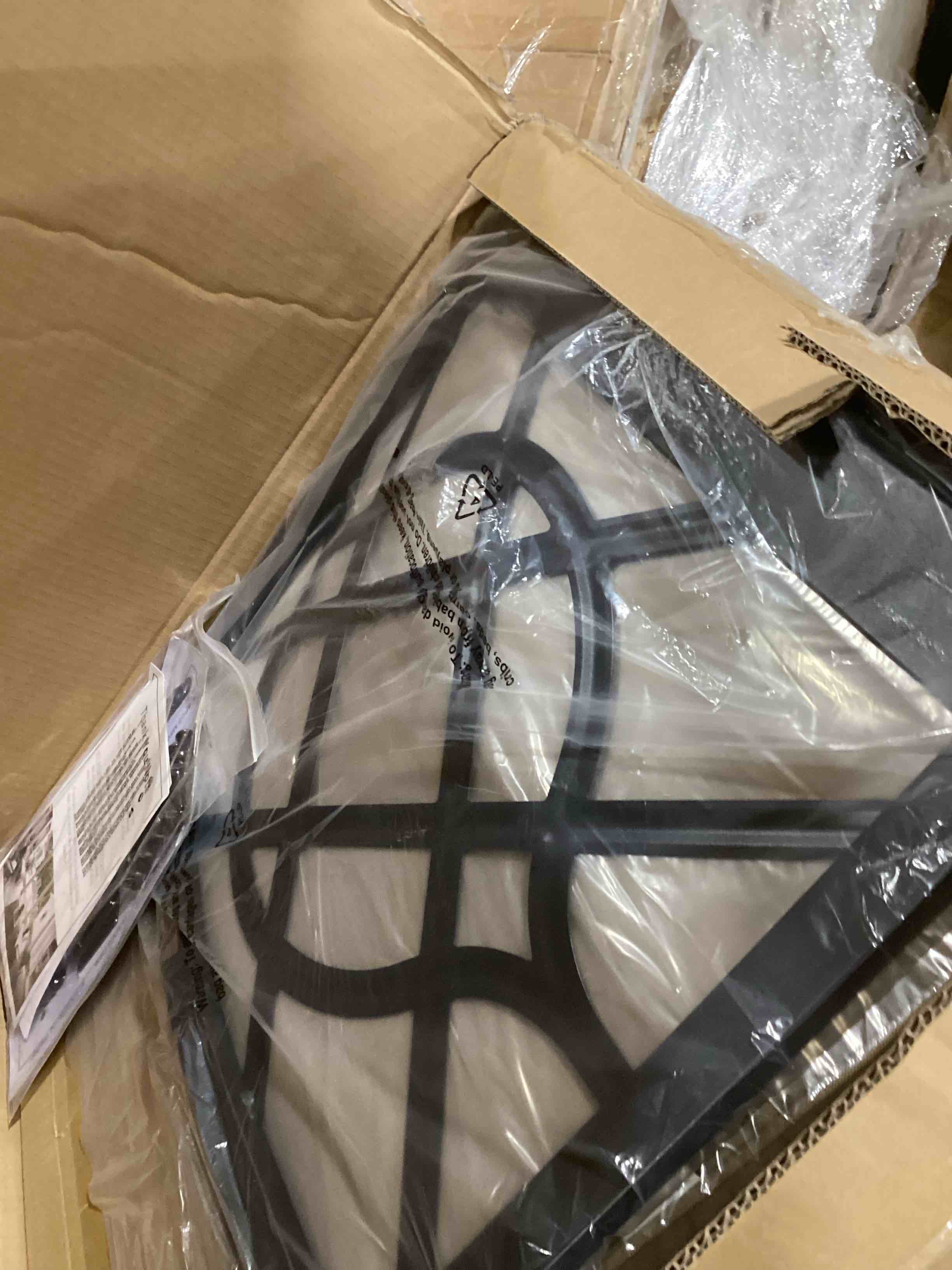 https://s3.amazonaws.com/lotting-images-prod/bidfta/ORG5774155_1709583950507.jpeg