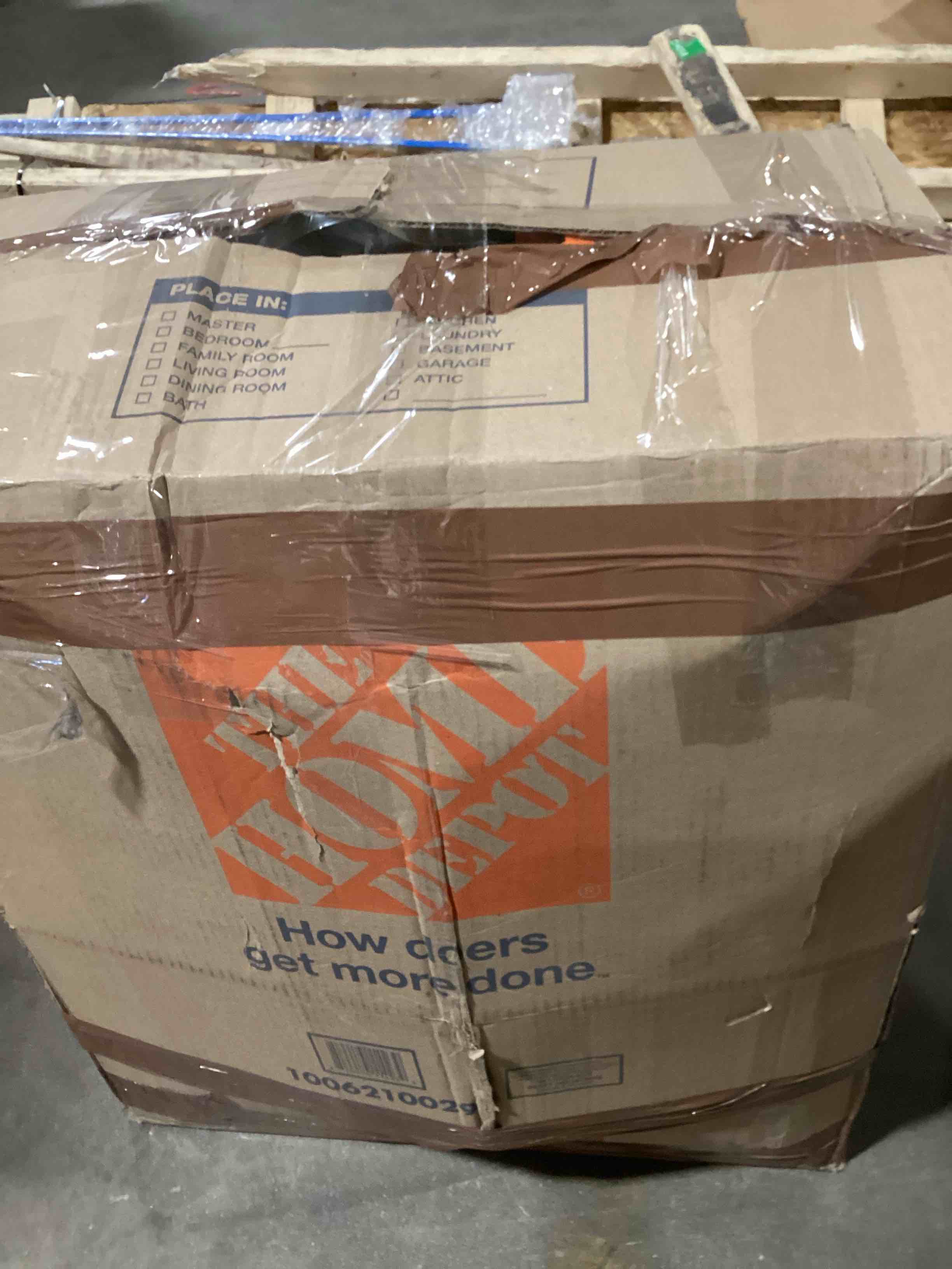 https://s3.amazonaws.com/lotting-images-prod/bidfta/ORG5774798_1710183167941.jpeg
