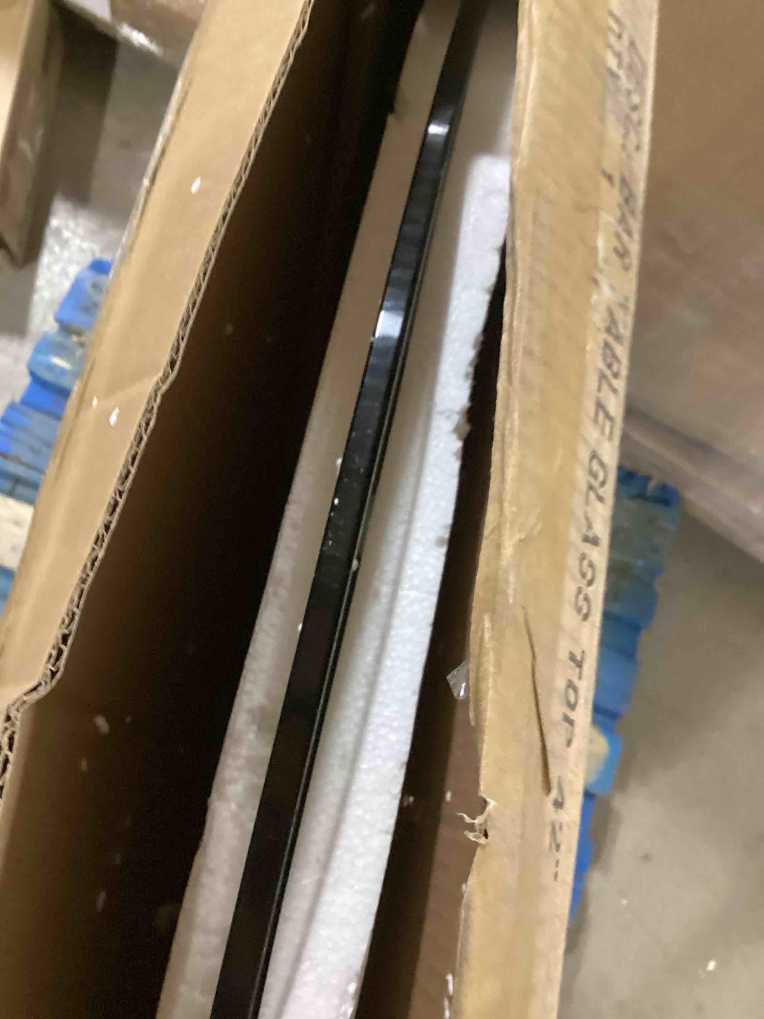 https://s3.amazonaws.com/lotting-images-prod/bidfta/ORG5775356_1710949582733.jpeg