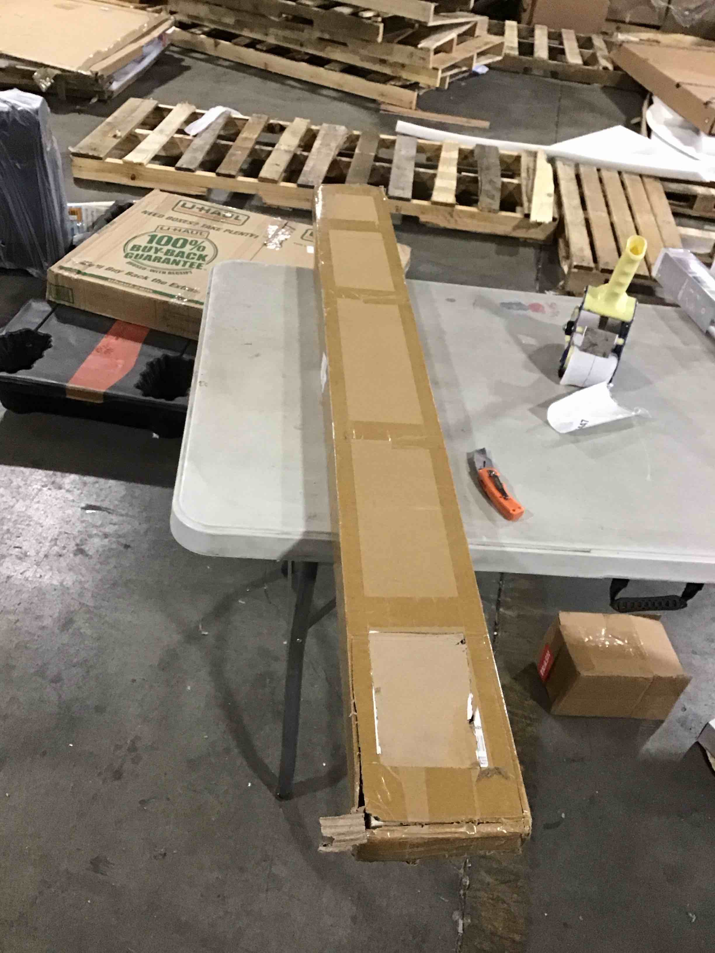 https://s3.amazonaws.com/lotting-images-prod/bidfta/ORG5776002_1710946880202.jpeg