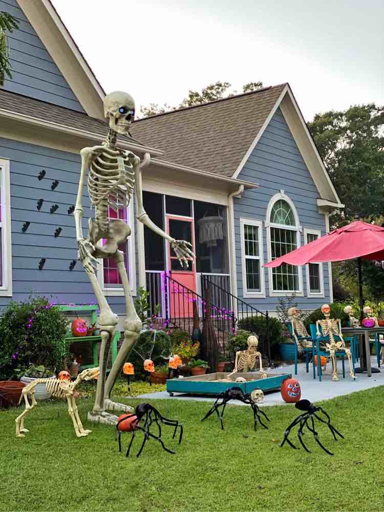large 10ft Halloween skeleton 