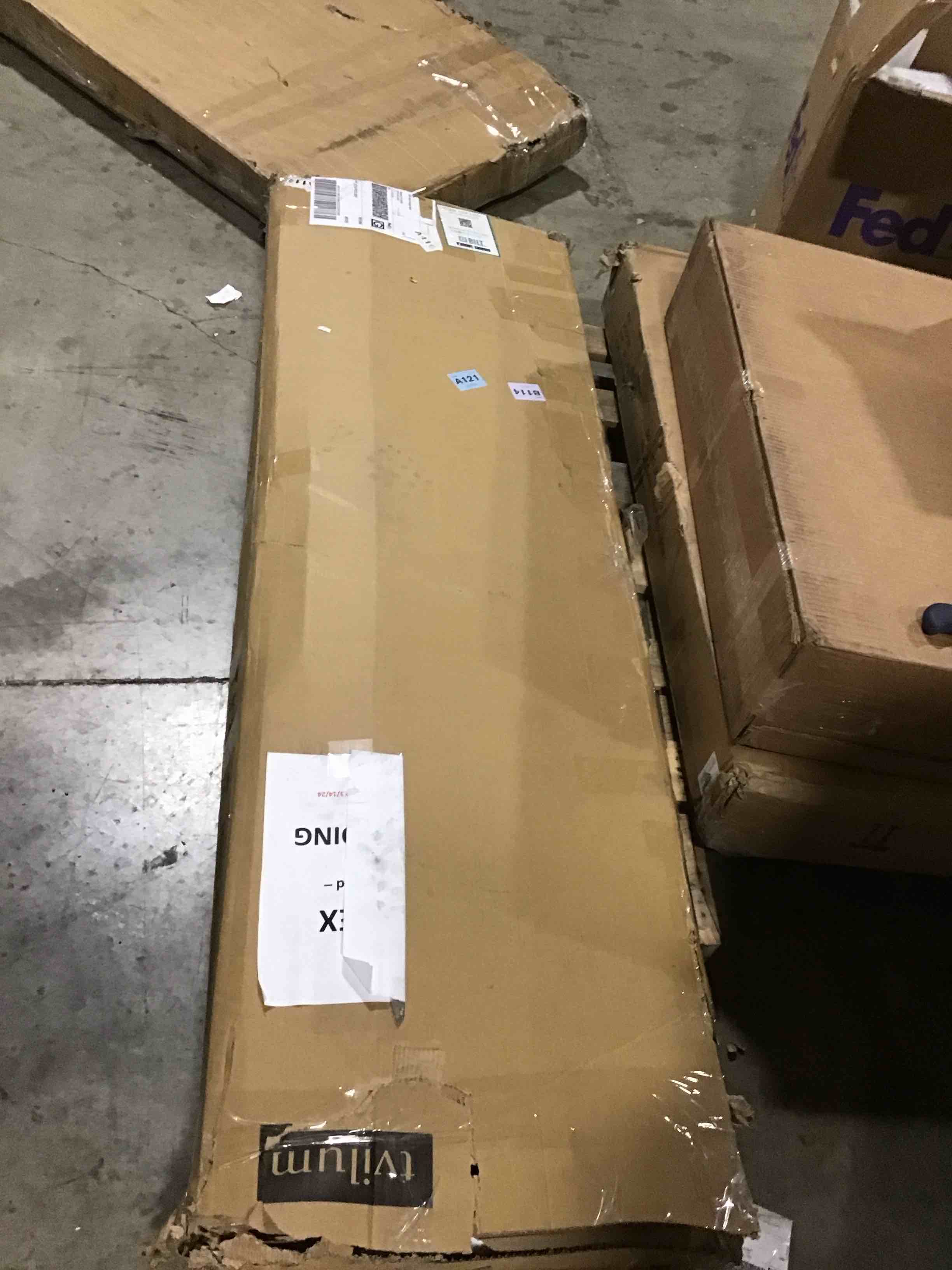 https://s3.amazonaws.com/lotting-images-prod/bidfta/ORG5776281_1711043057441.jpeg