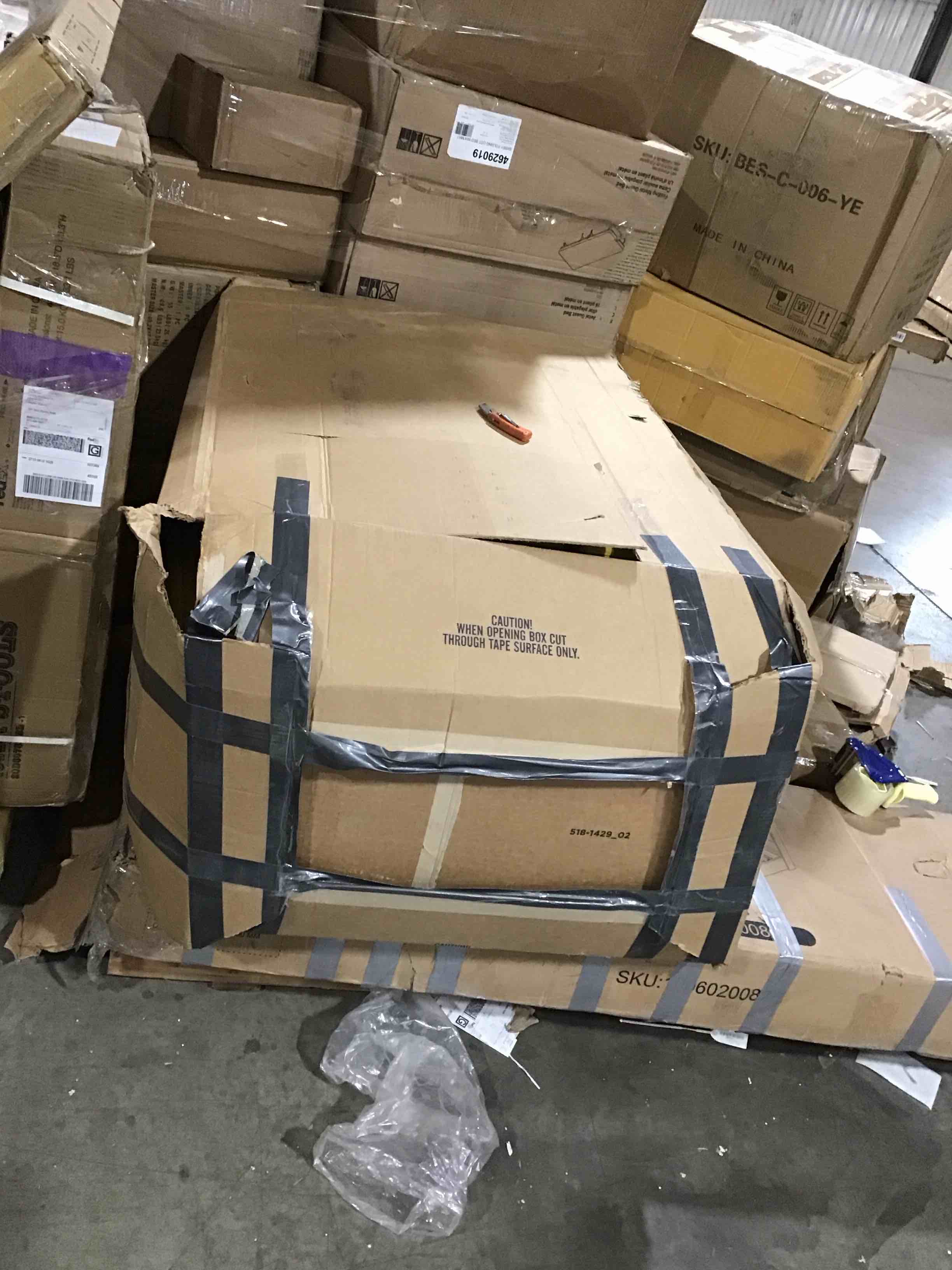 https://s3.amazonaws.com/lotting-images-prod/bidfta/ORG5776284_1711043495812.jpeg