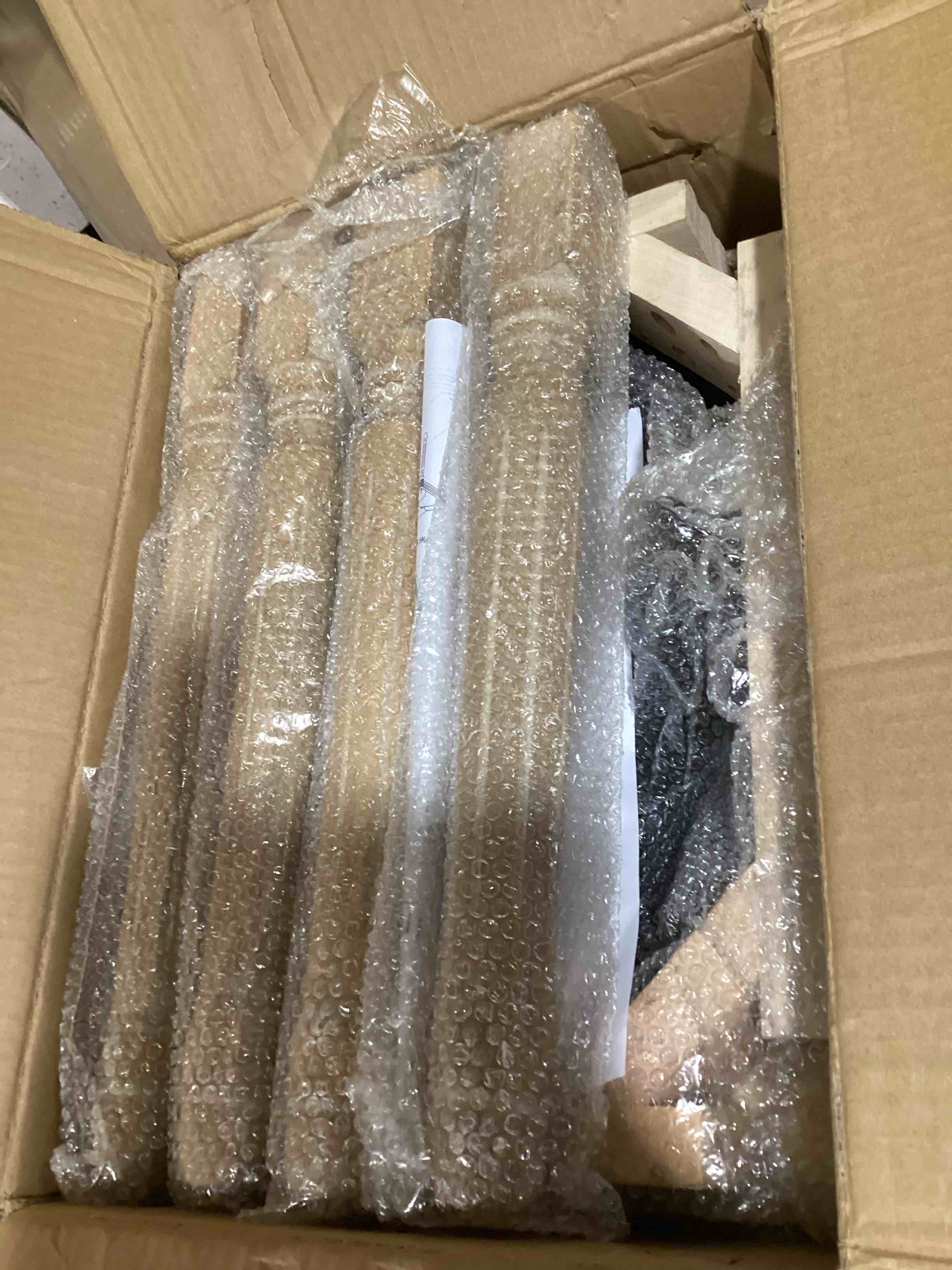 https://s3.amazonaws.com/lotting-images-prod/bidfta/ORG5777532_1711734486978.jpeg