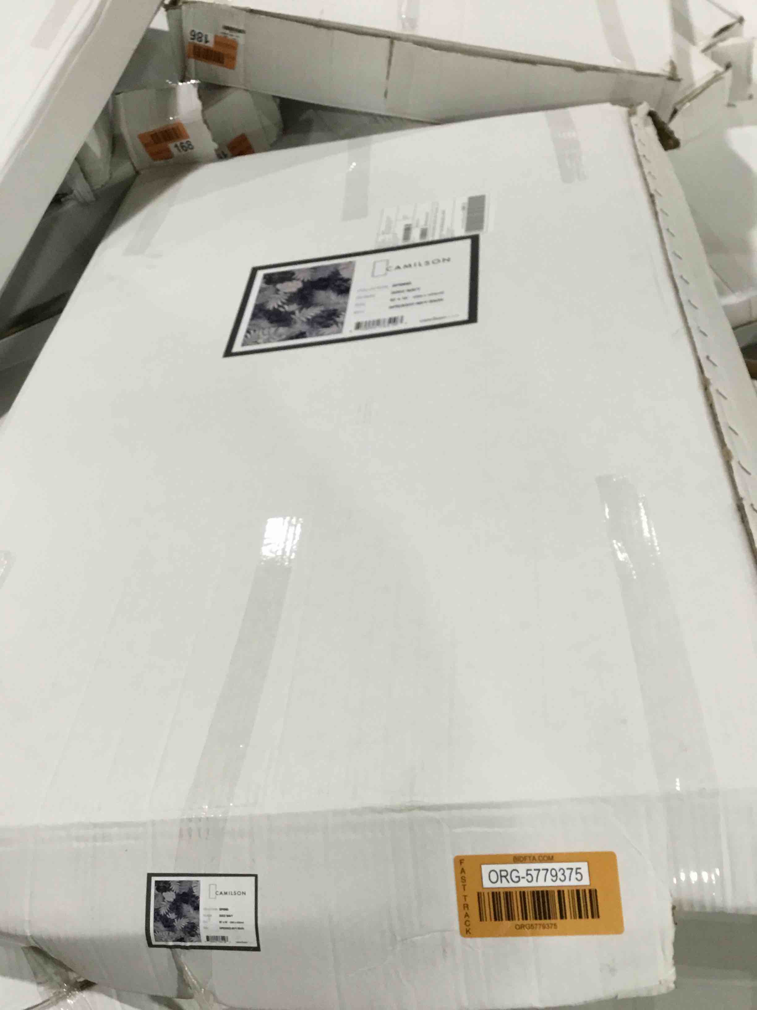 https://s3.amazonaws.com/lotting-images-prod/bidfta/ORG5779401_1713193954359.jpeg