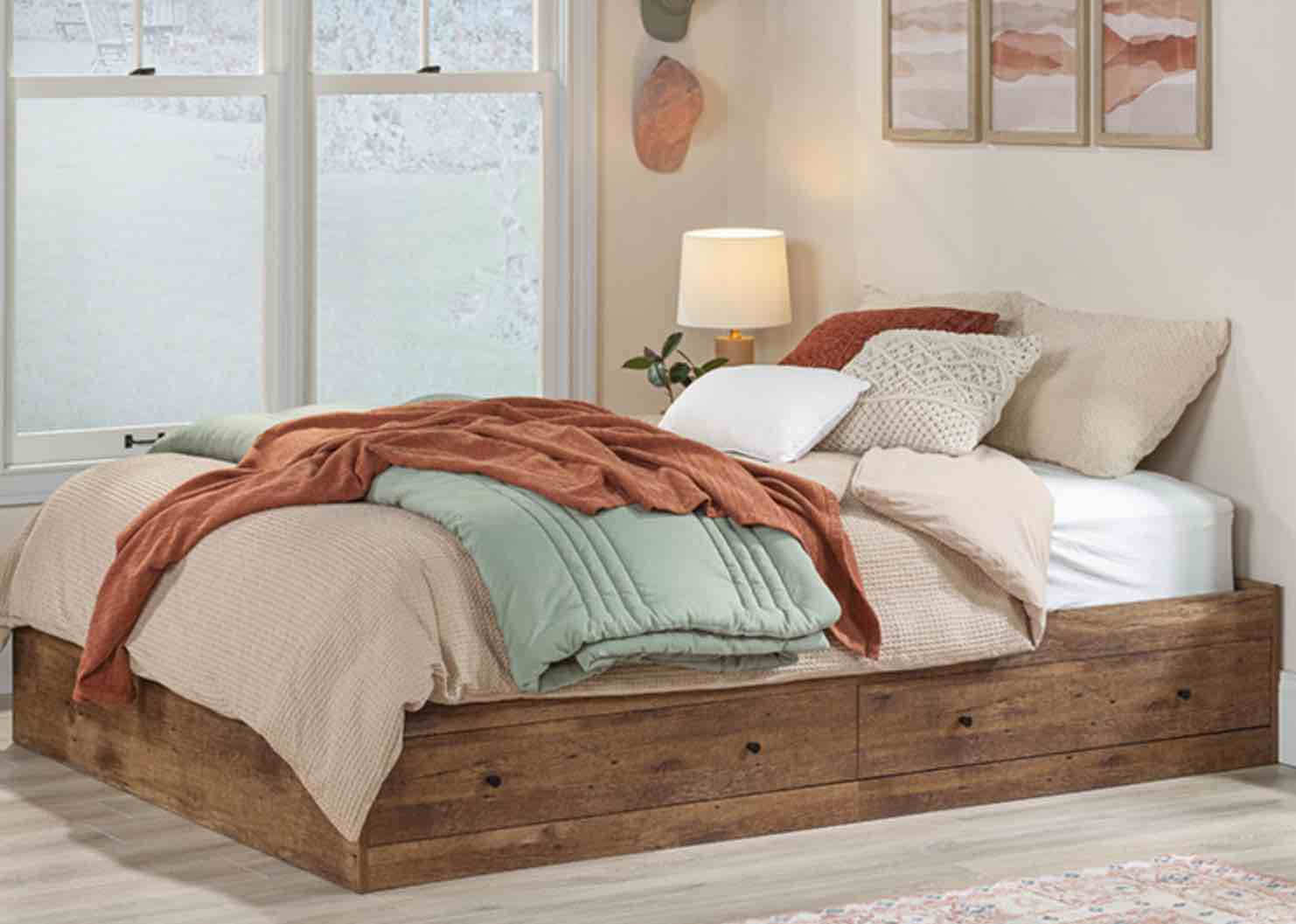 Boulevard Cafe Platform Storage Bed