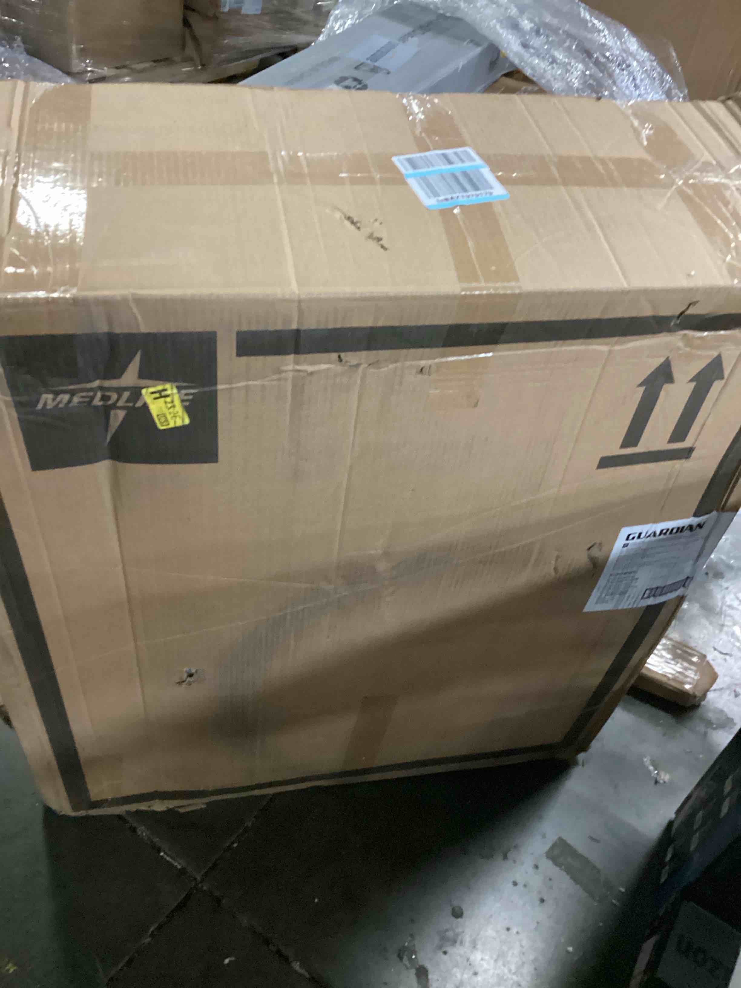 https://s3.amazonaws.com/lotting-images-prod/bidfta/ORG5781340_1714400451560.jpeg