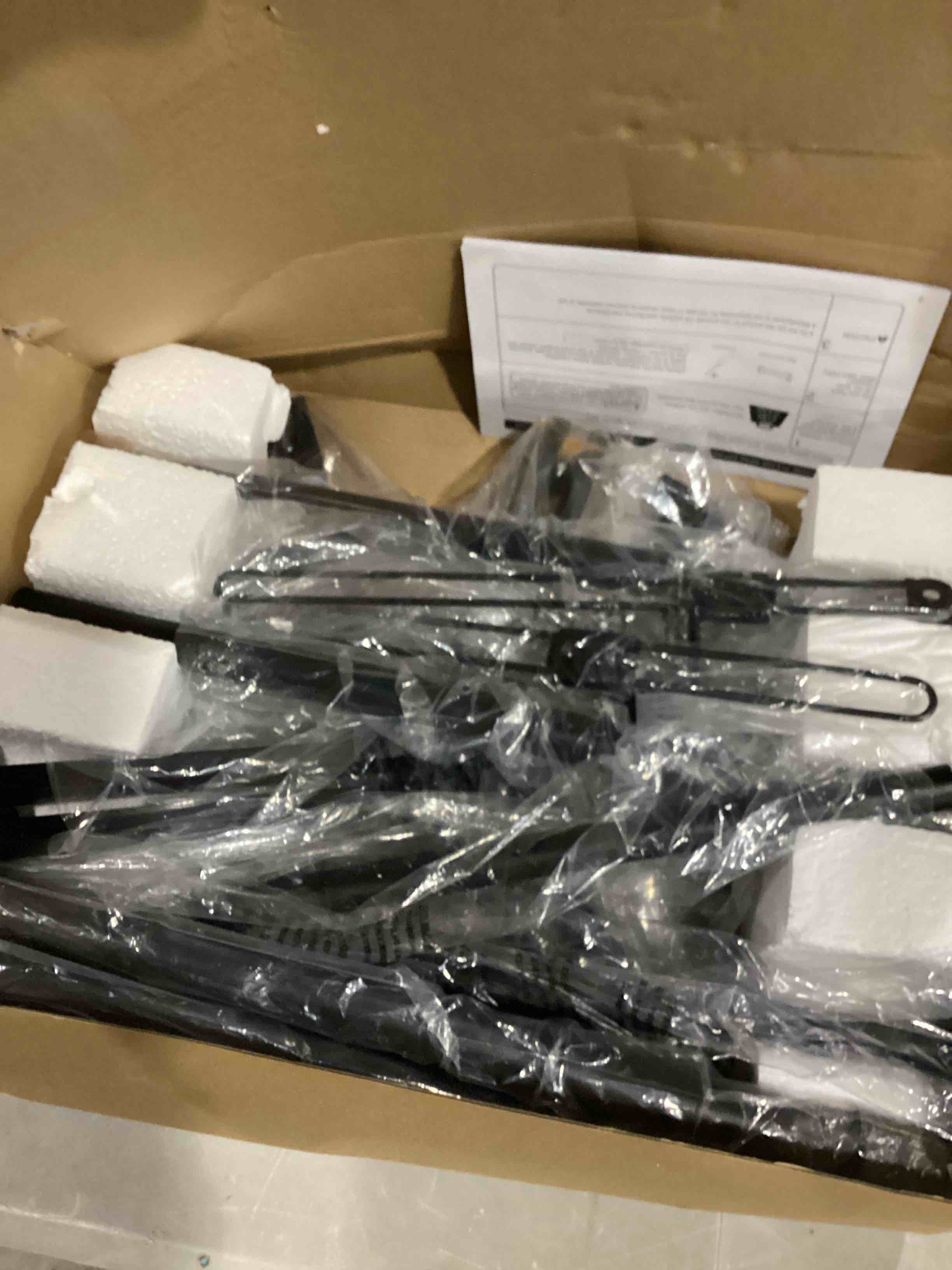 https://s3.amazonaws.com/lotting-images-prod/bidfta/ORG5781949_1713529065803.jpeg