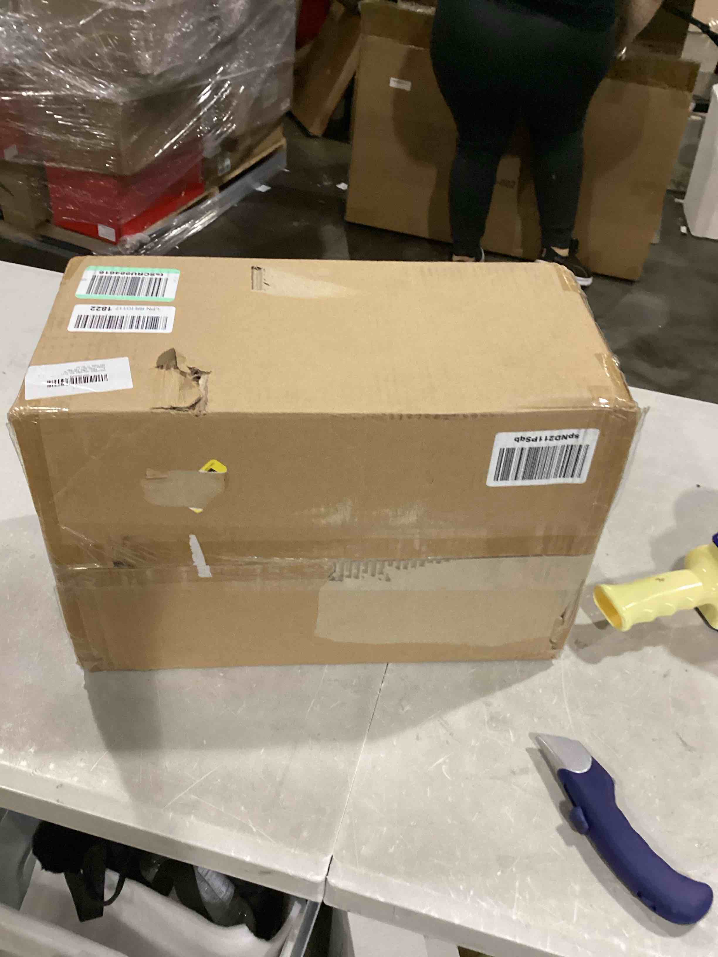 https://s3.amazonaws.com/lotting-images-prod/bidfta/ORG5782339_1715194822468.jpeg