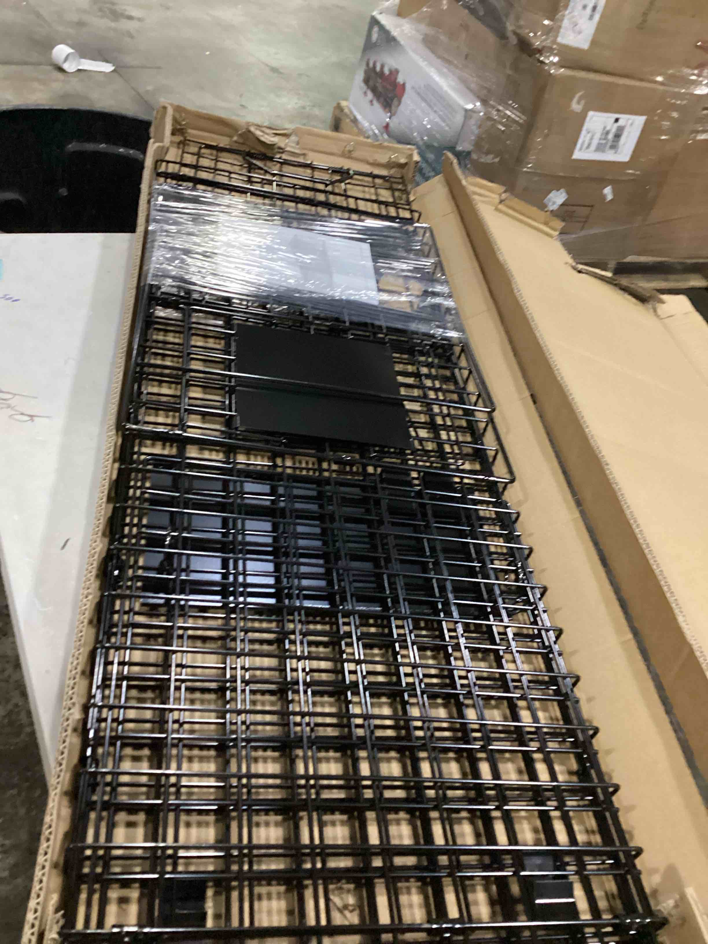 https://s3.amazonaws.com/lotting-images-prod/bidfta/ORG5782373_1715266553672.jpeg