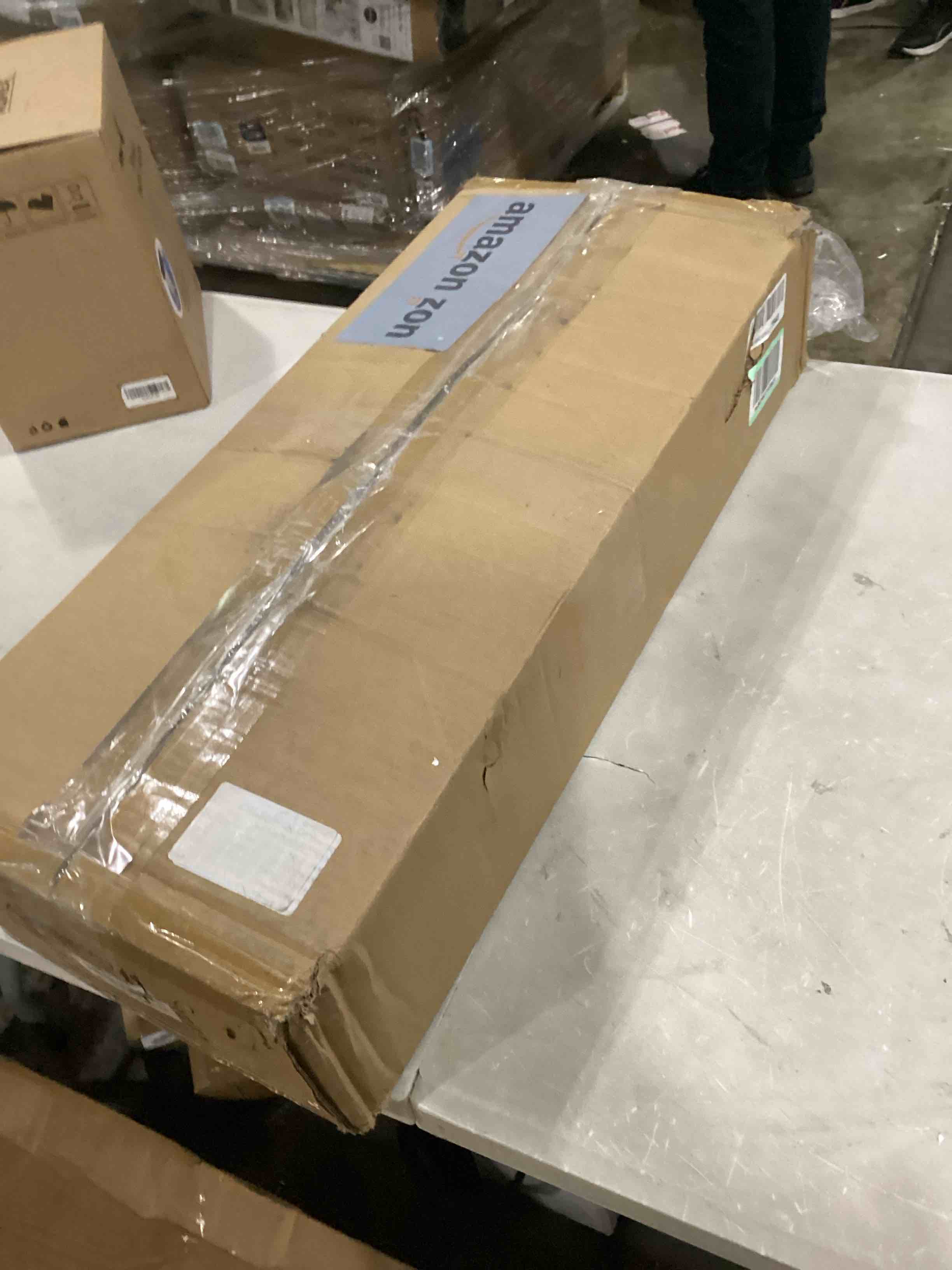 https://s3.amazonaws.com/lotting-images-prod/bidfta/ORG5782500_1715699947199.jpeg
