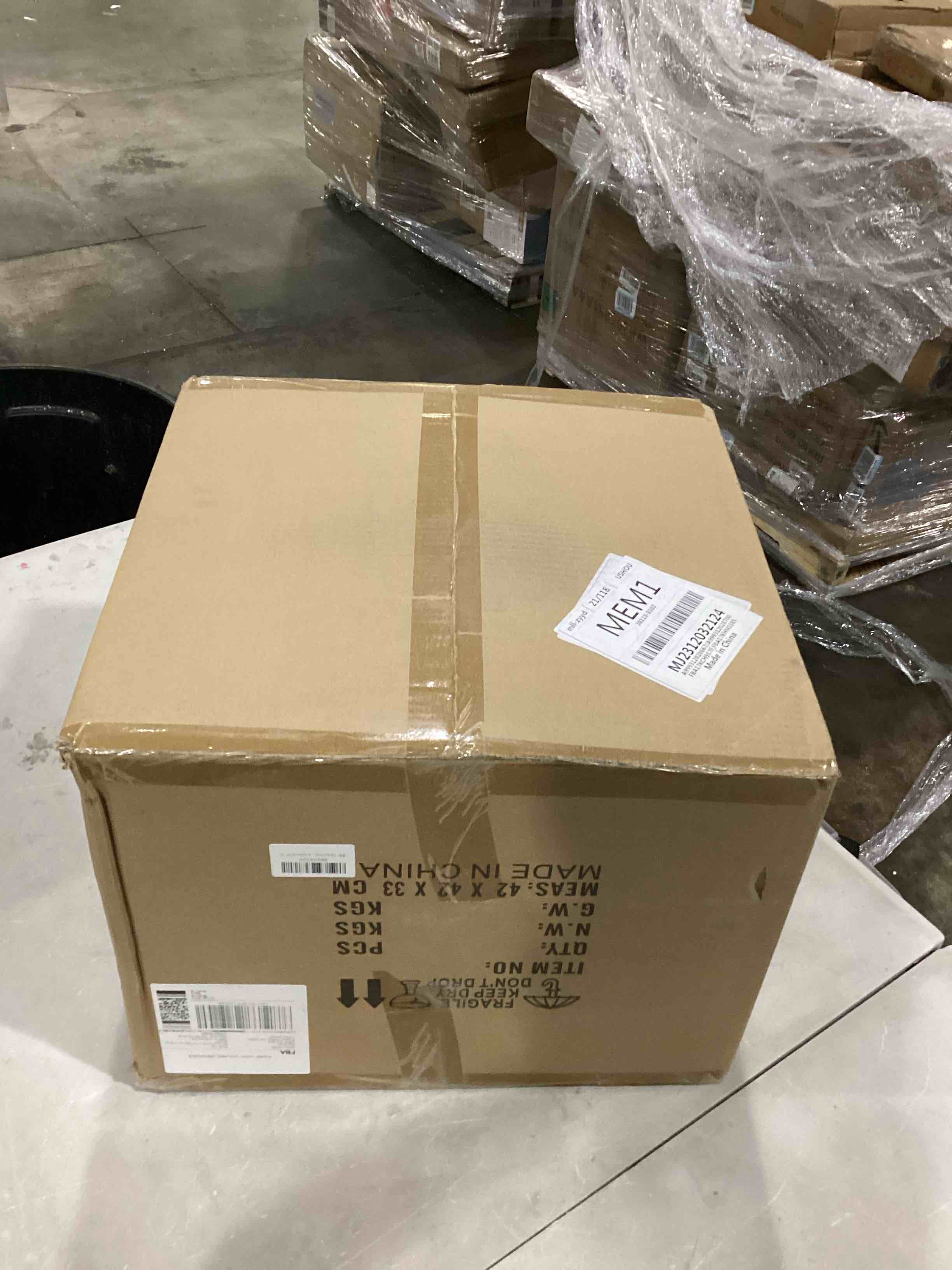 https://s3.amazonaws.com/lotting-images-prod/bidfta/ORG5782513_1715705785591.jpeg