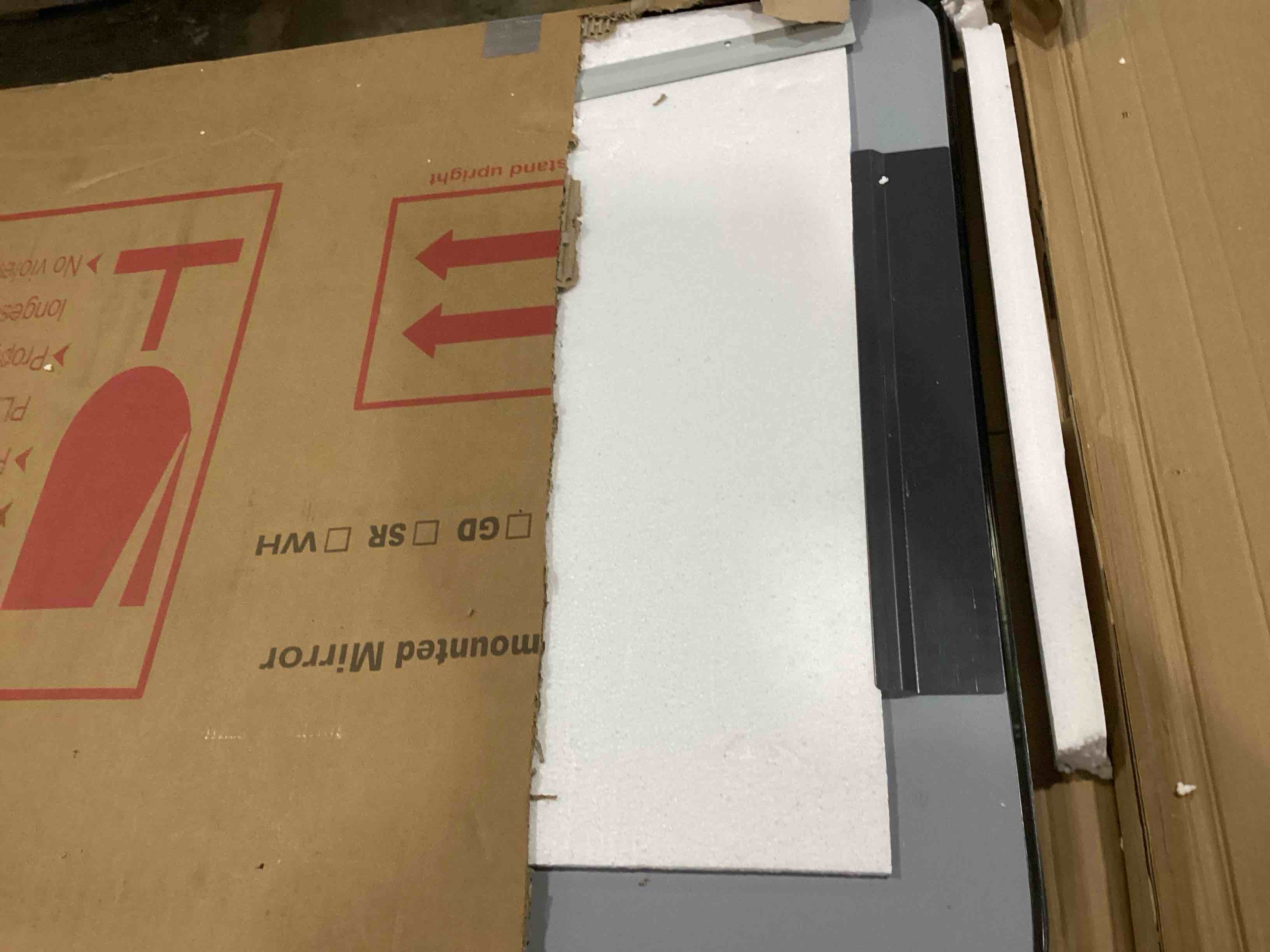 https://s3.amazonaws.com/lotting-images-prod/bidfta/ORG5782758_1716034984443.jpeg