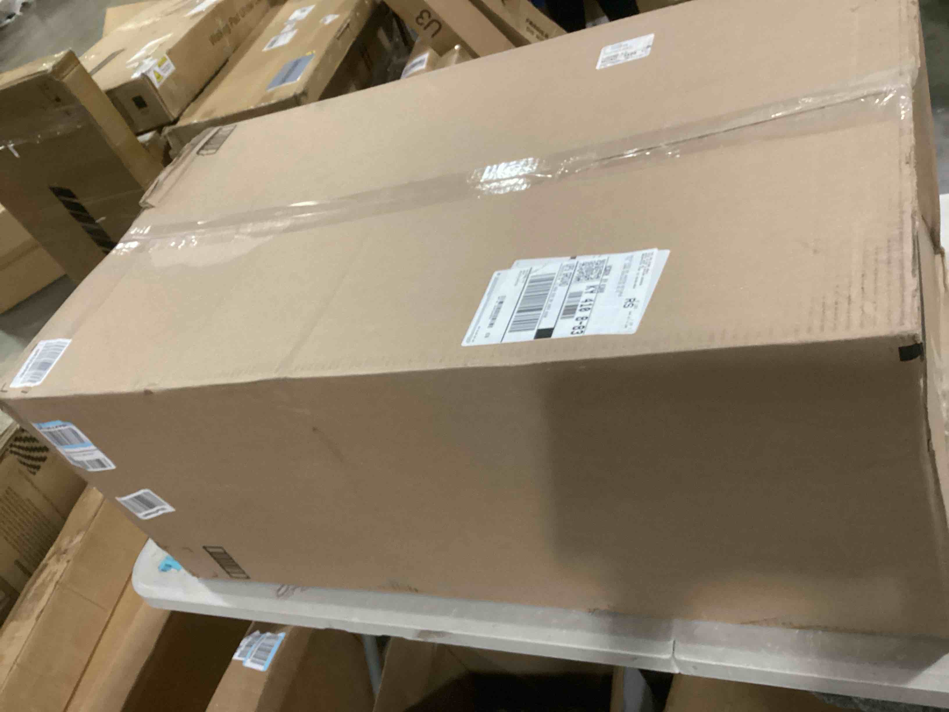 https://s3.amazonaws.com/lotting-images-prod/bidfta/ORG5782832_1716057520778.jpeg
