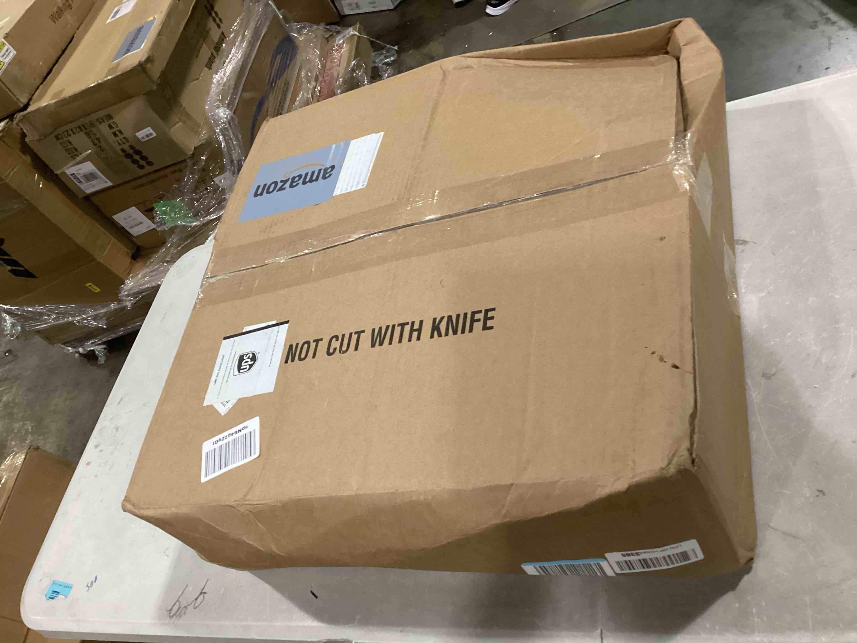 https://s3.amazonaws.com/lotting-images-prod/bidfta/ORG5782834_1716057951293.jpeg