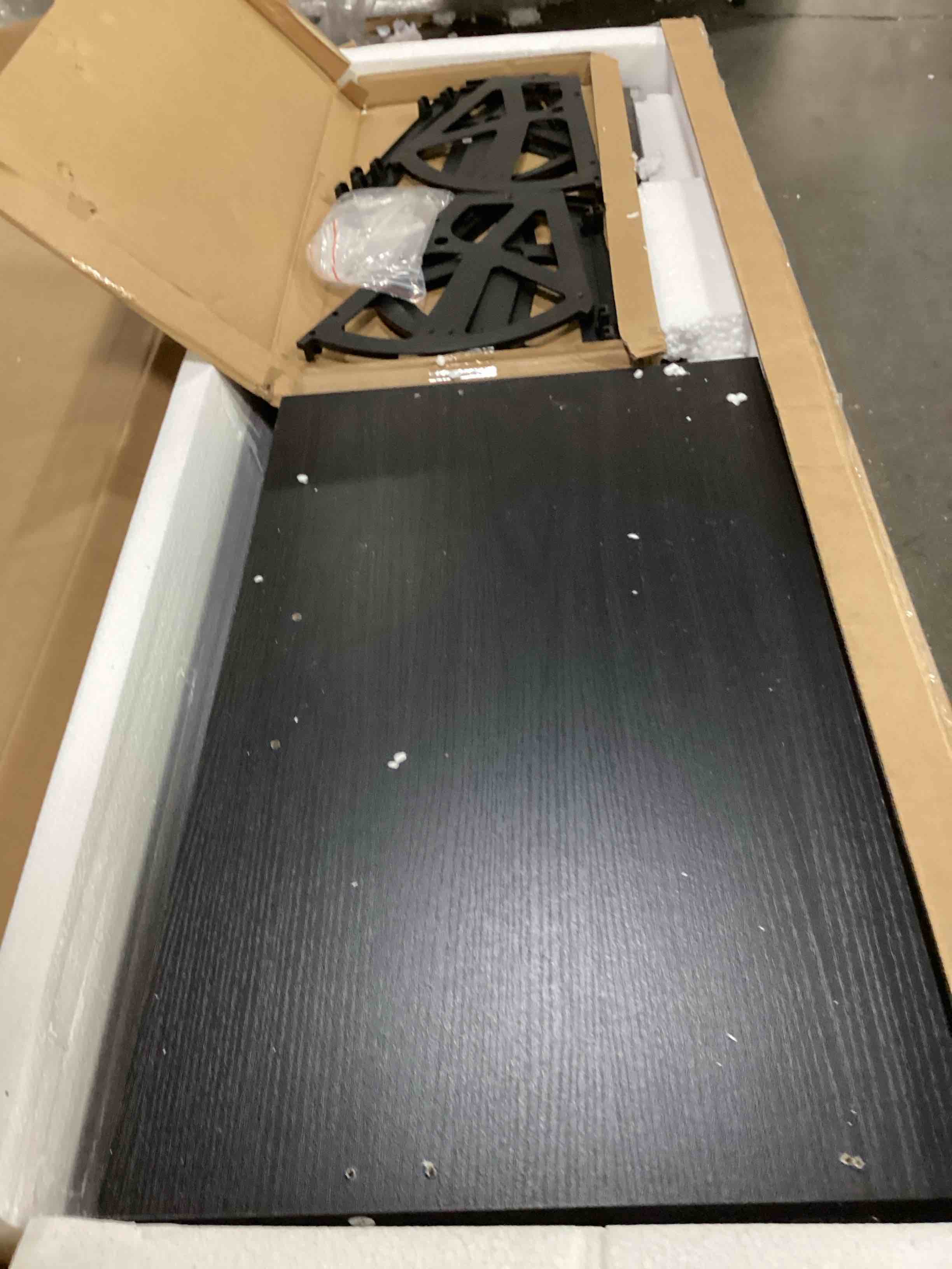 https://s3.amazonaws.com/lotting-images-prod/bidfta/ORG5783051_1713199419886.jpeg