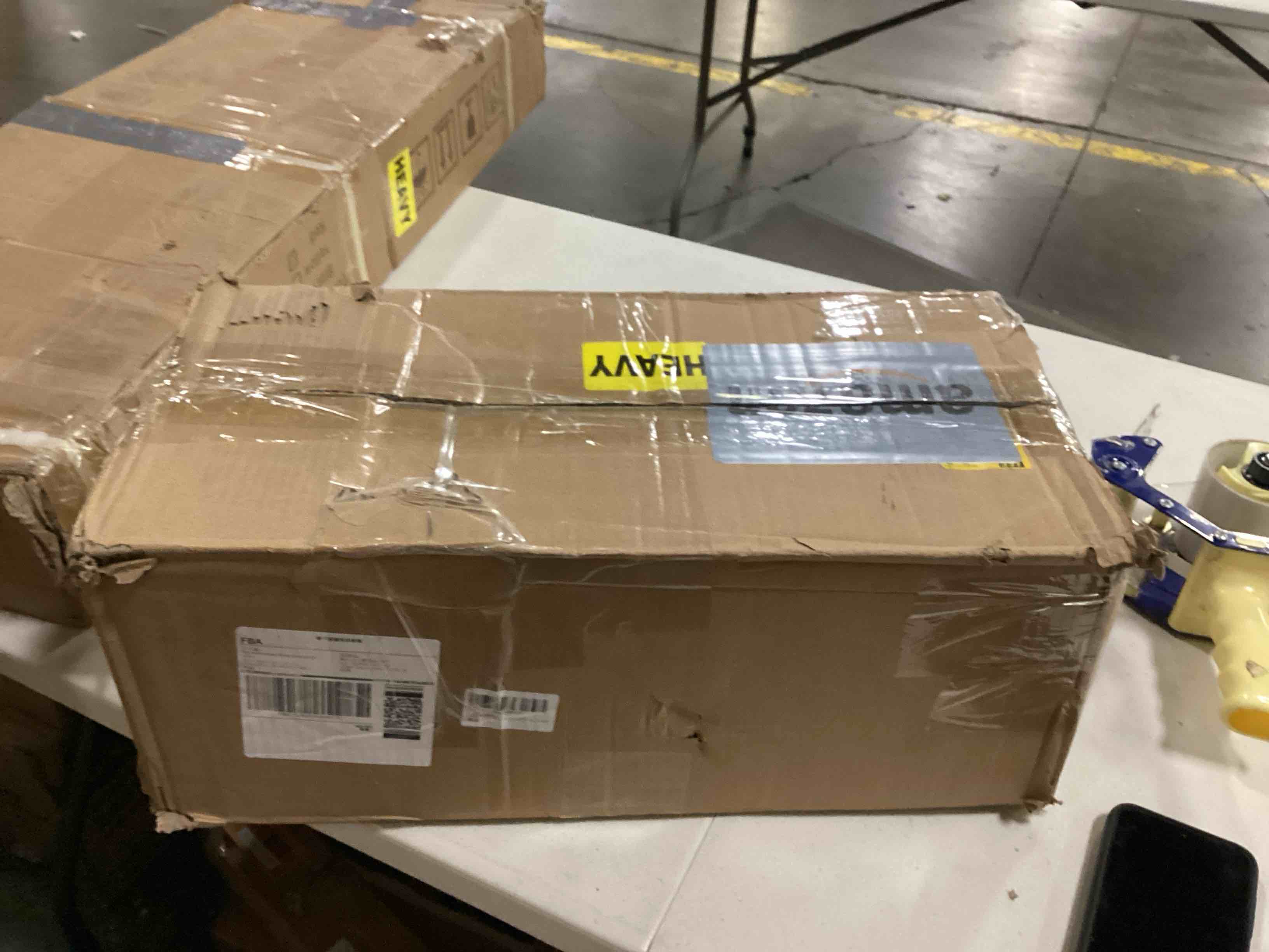 https://s3.amazonaws.com/lotting-images-prod/bidfta/ORG5783922_1714583639423.jpeg