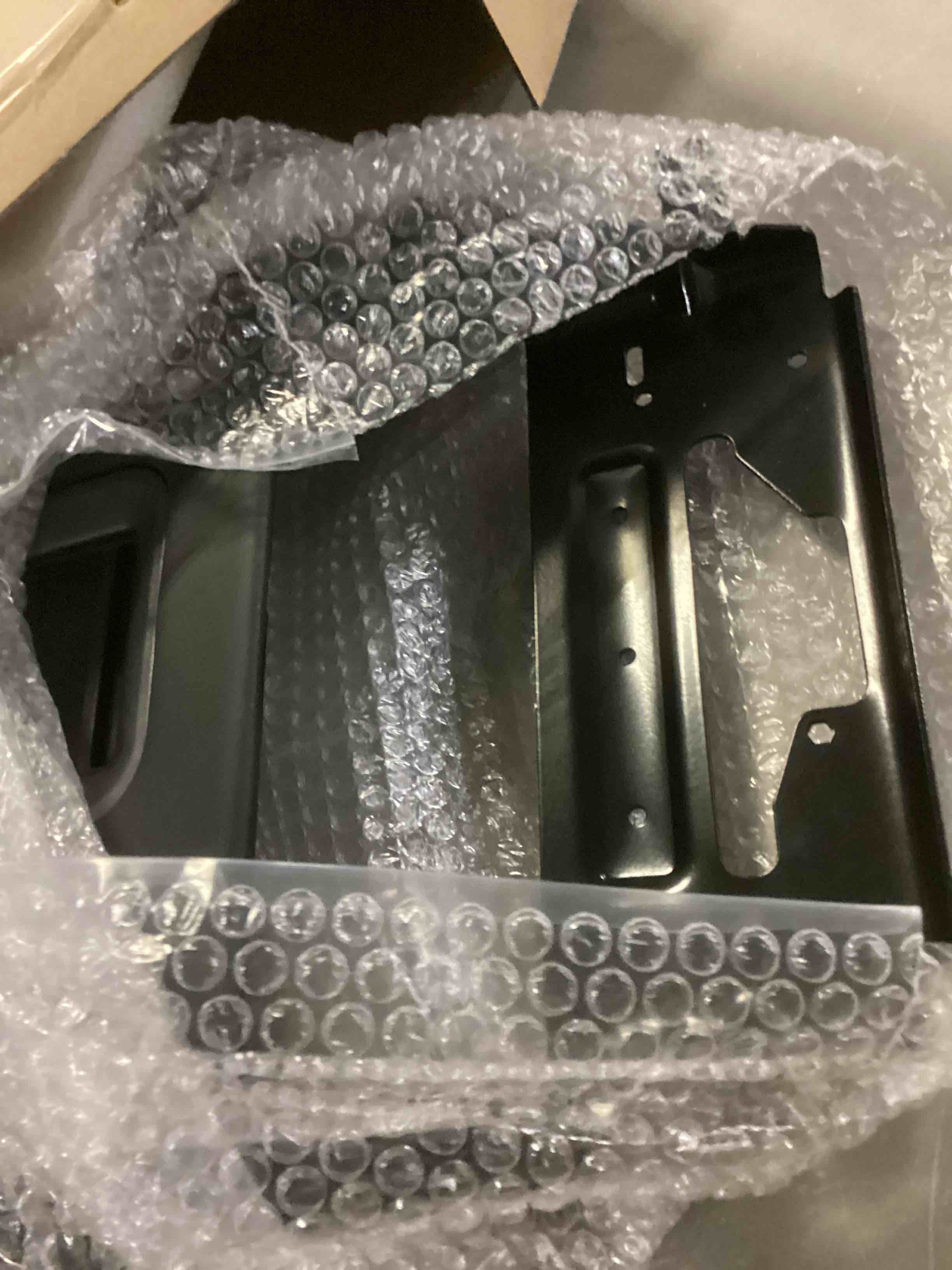 https://s3.amazonaws.com/lotting-images-prod/bidfta/ORG5784748_1714418602065.jpeg