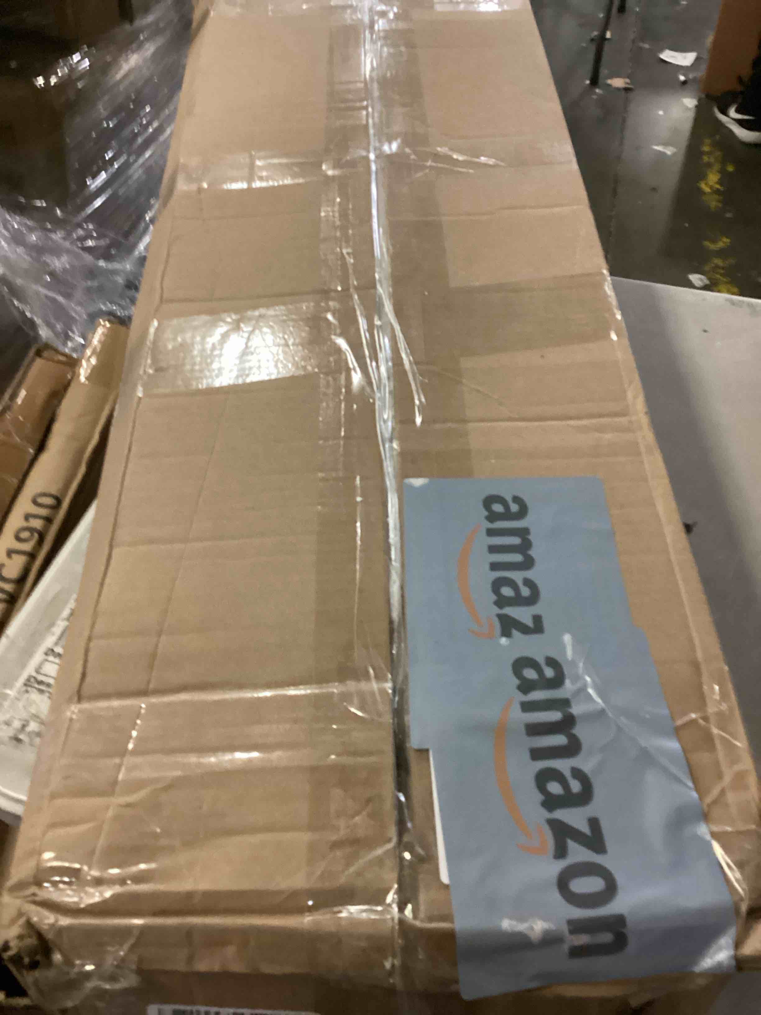 https://s3.amazonaws.com/lotting-images-prod/bidfta/ORG5784854_1714497881397.jpeg