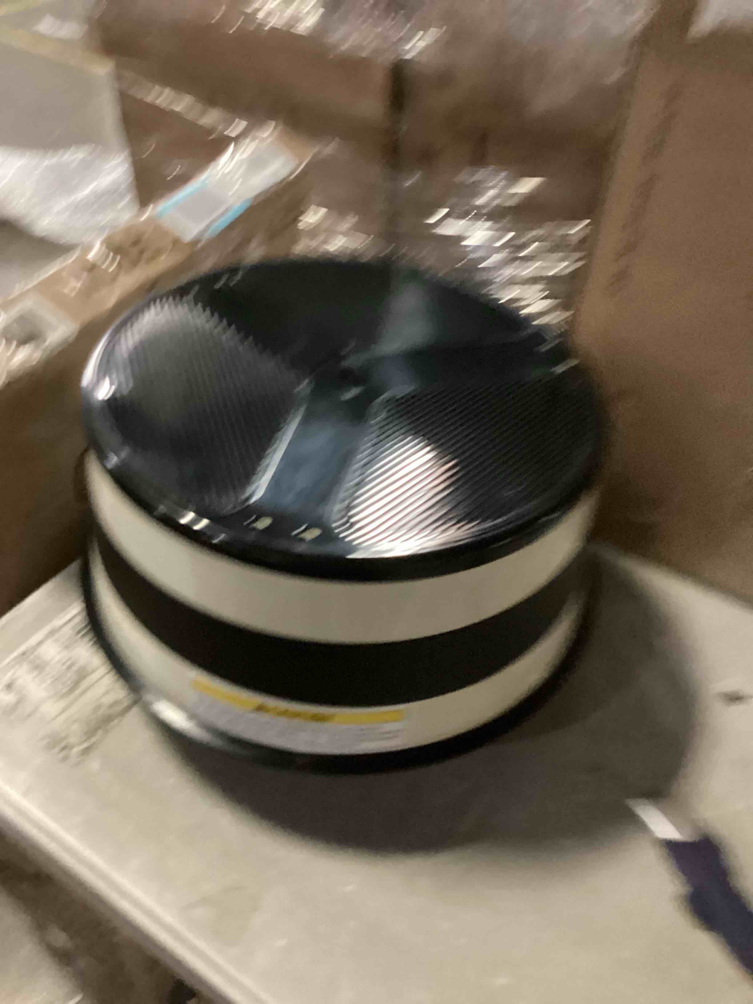 https://s3.amazonaws.com/lotting-images-prod/bidfta/ORG5785189_1714750989601.jpeg