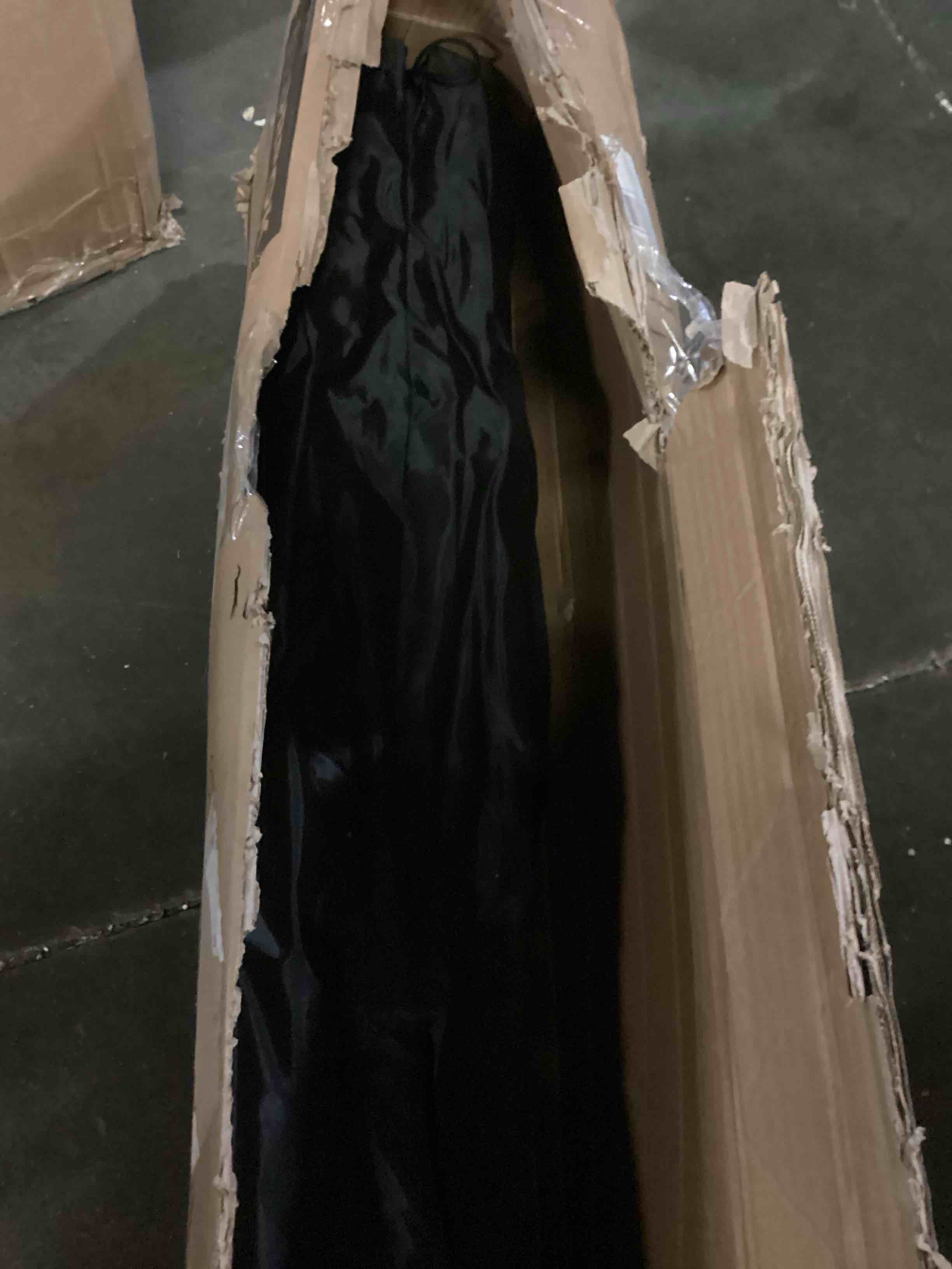 https://s3.amazonaws.com/lotting-images-prod/bidfta/ORG5785221_1714762344971.jpeg