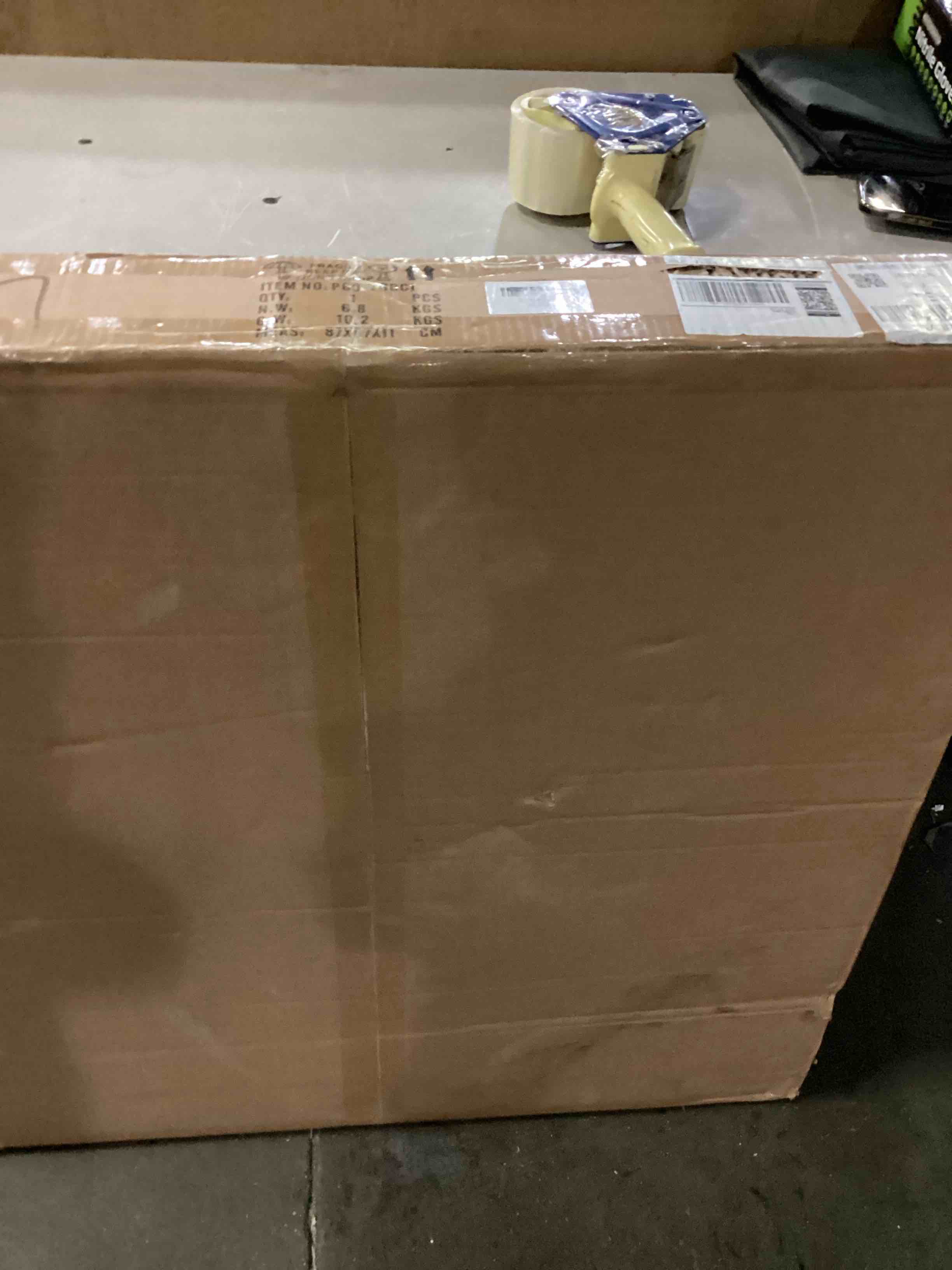 https://s3.amazonaws.com/lotting-images-prod/bidfta/ORG5785274_1715005485343.jpeg
