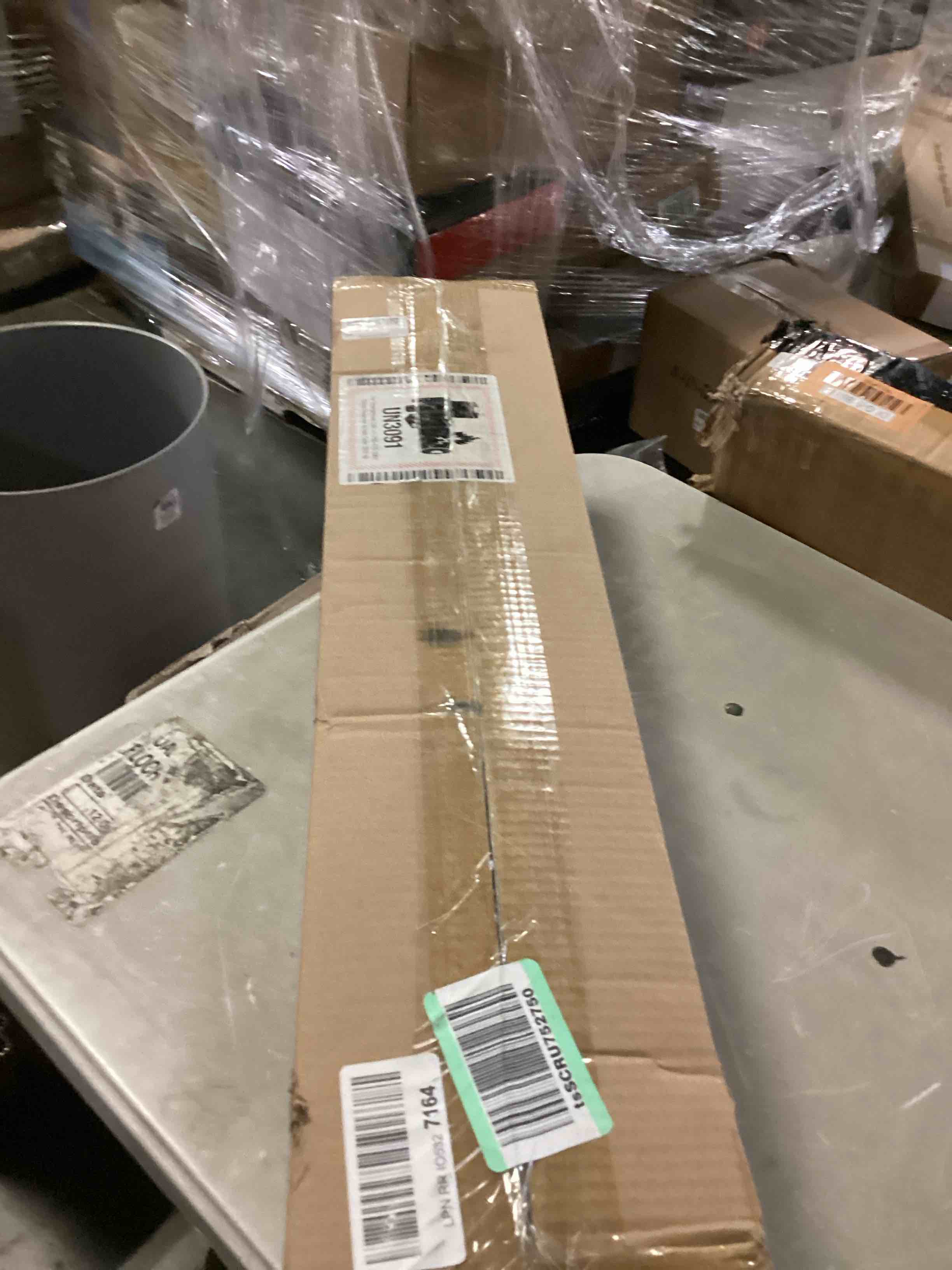 https://s3.amazonaws.com/lotting-images-prod/bidfta/ORG5785285_1715007225711.jpeg
