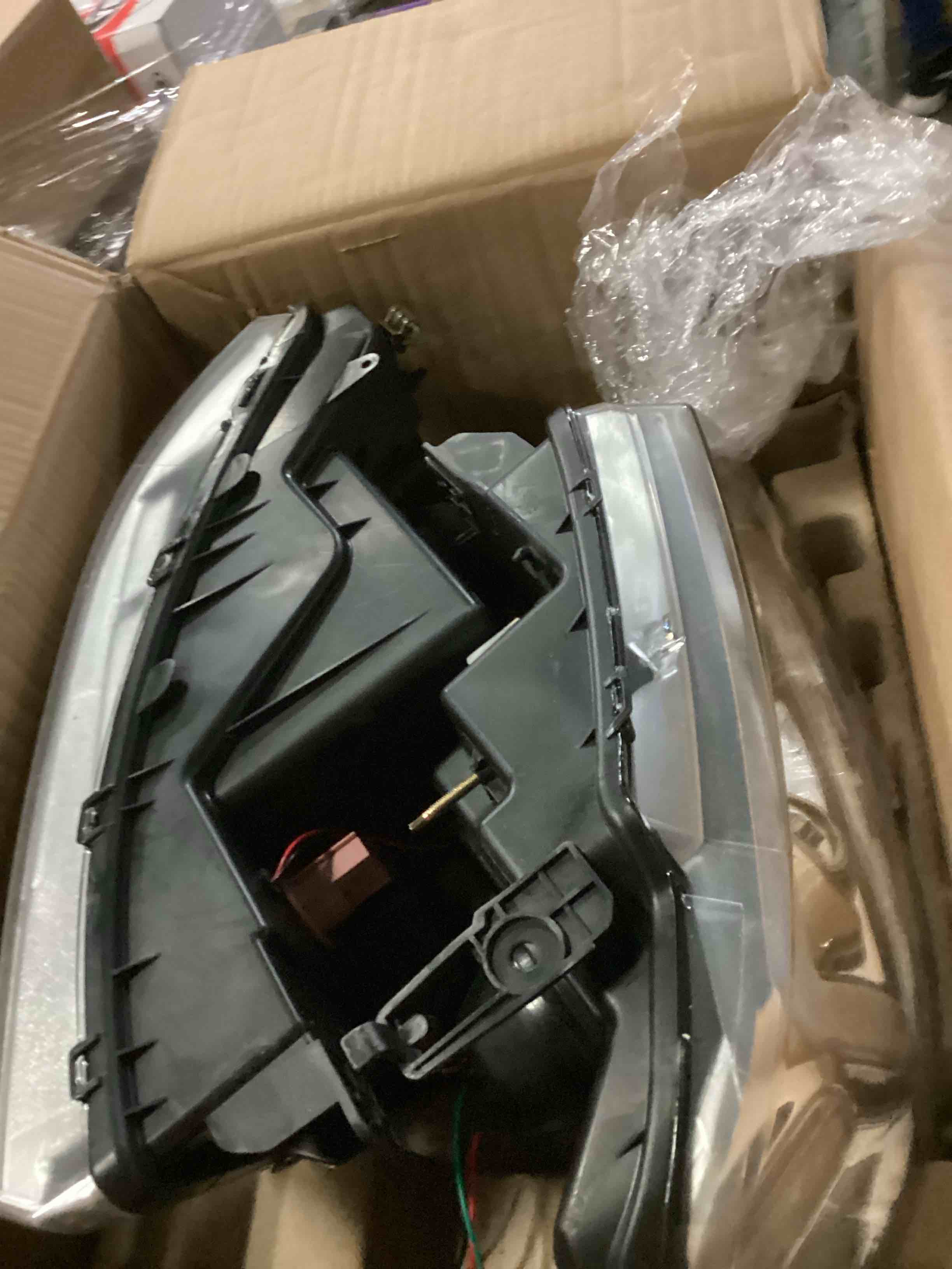 https://s3.amazonaws.com/lotting-images-prod/bidfta/ORG5785332_1715018096605.jpeg