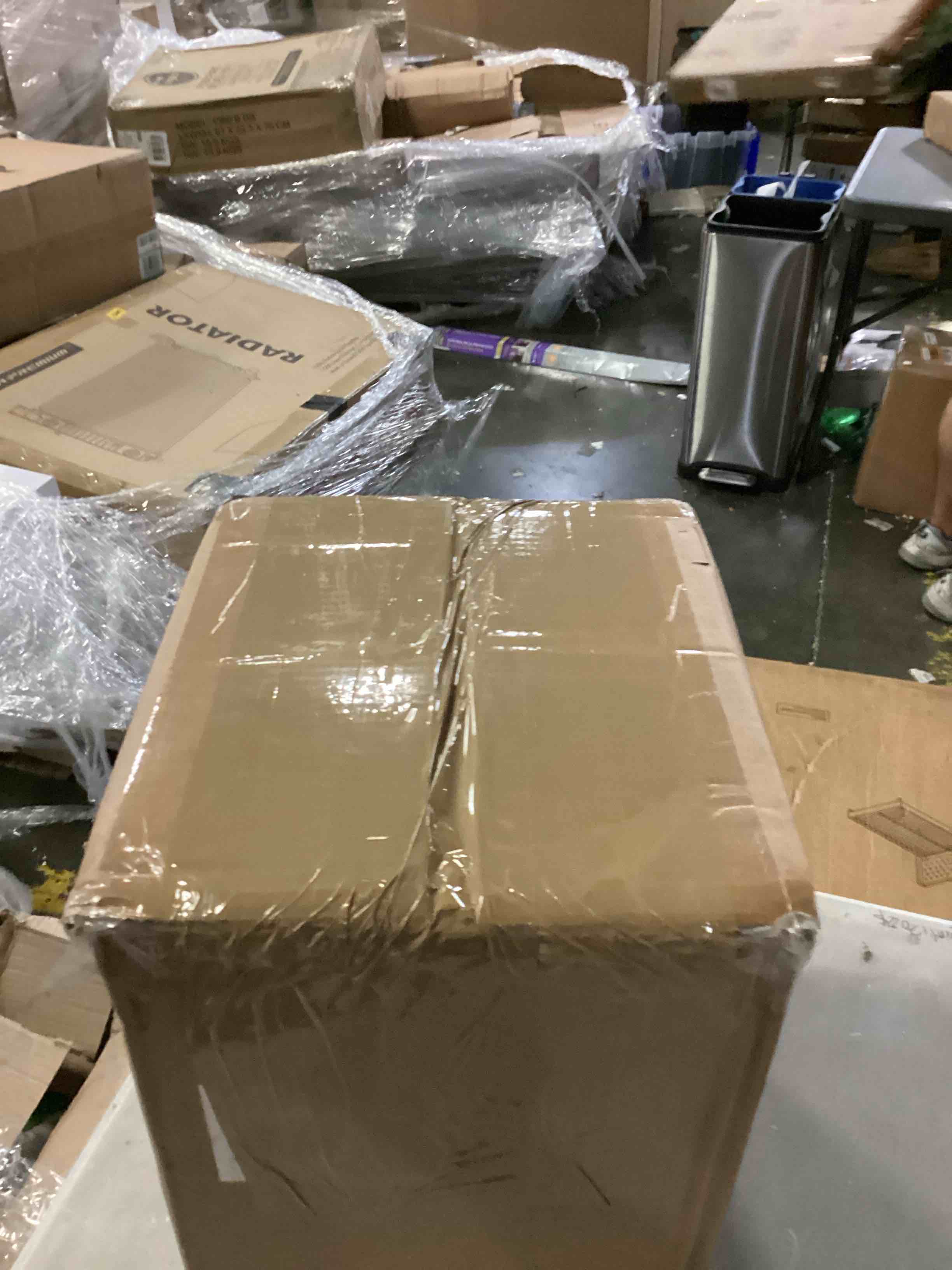 https://s3.amazonaws.com/lotting-images-prod/bidfta/ORG5785342_1715020784350.jpeg