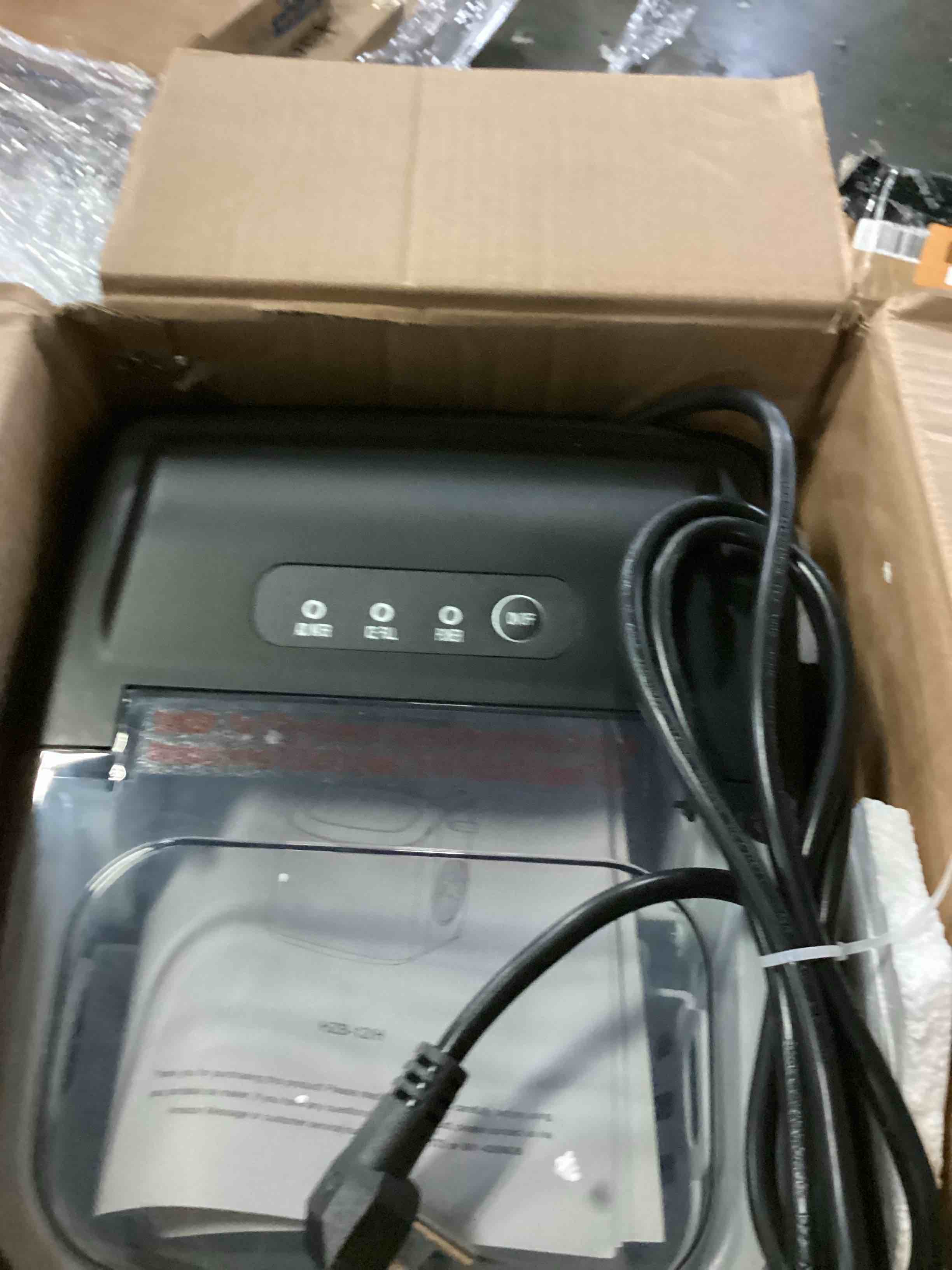 https://s3.amazonaws.com/lotting-images-prod/bidfta/ORG5785352_1715022262654.jpeg