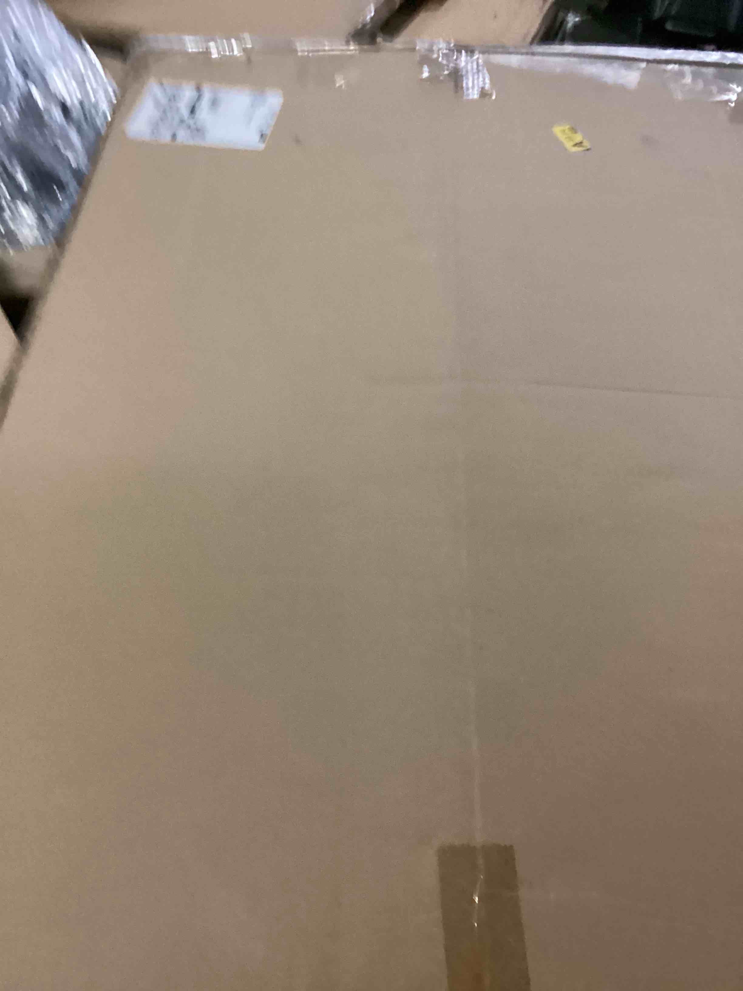 https://s3.amazonaws.com/lotting-images-prod/bidfta/ORG5785413_1715092851284.jpeg