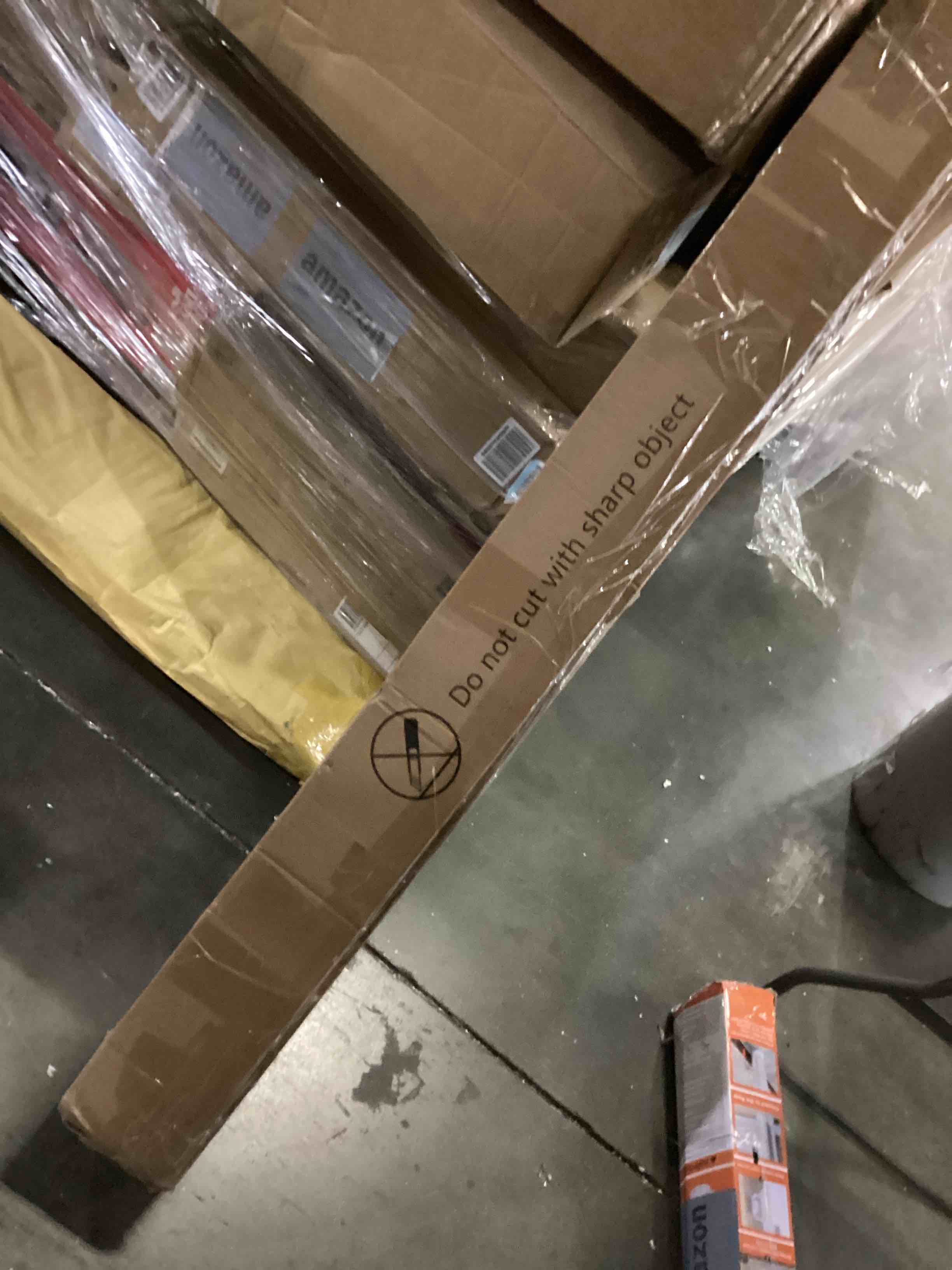 https://s3.amazonaws.com/lotting-images-prod/bidfta/ORG5785862_1715600585159.jpeg