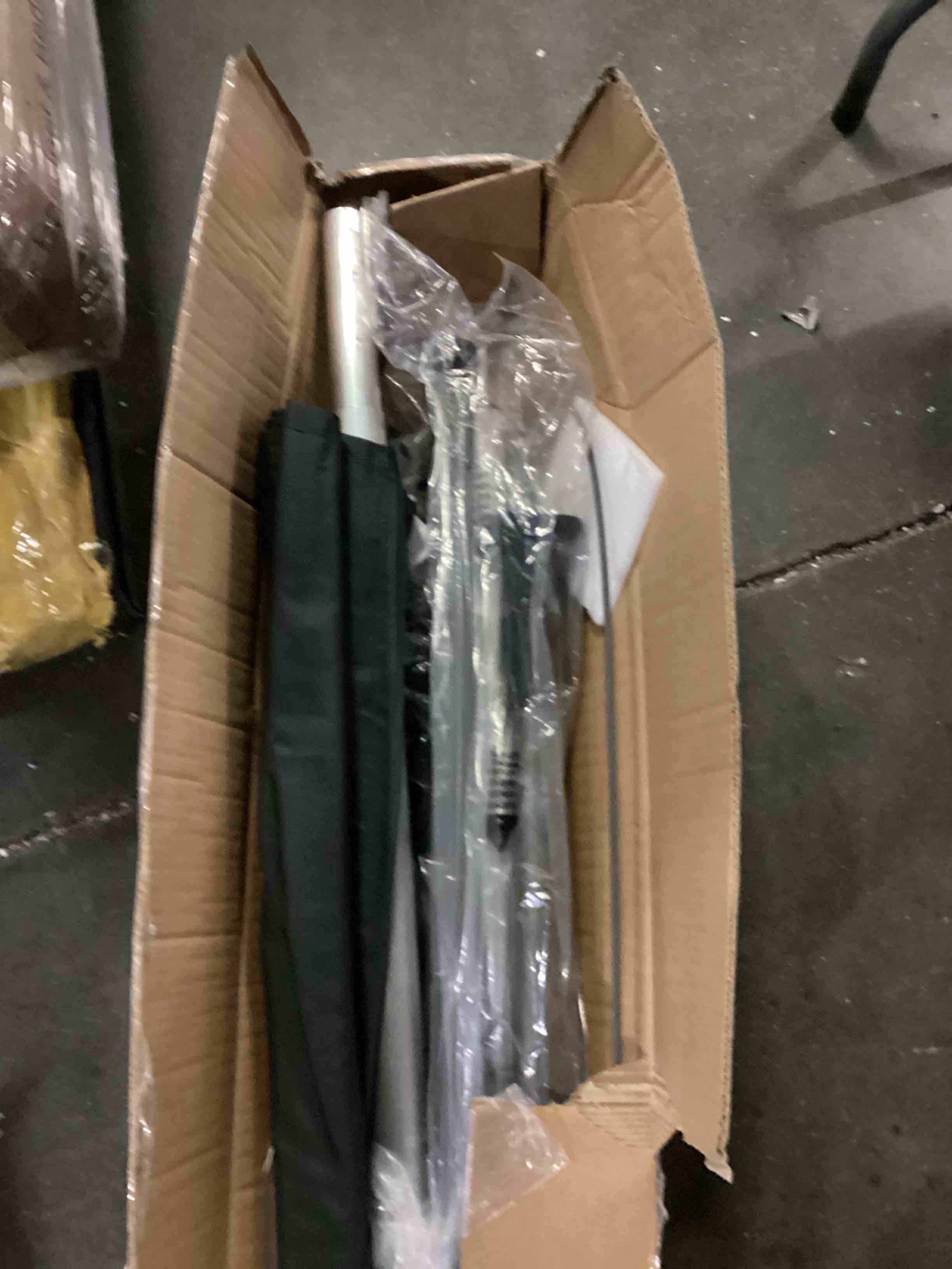 https://s3.amazonaws.com/lotting-images-prod/bidfta/ORG5785862_1715600619176.jpeg