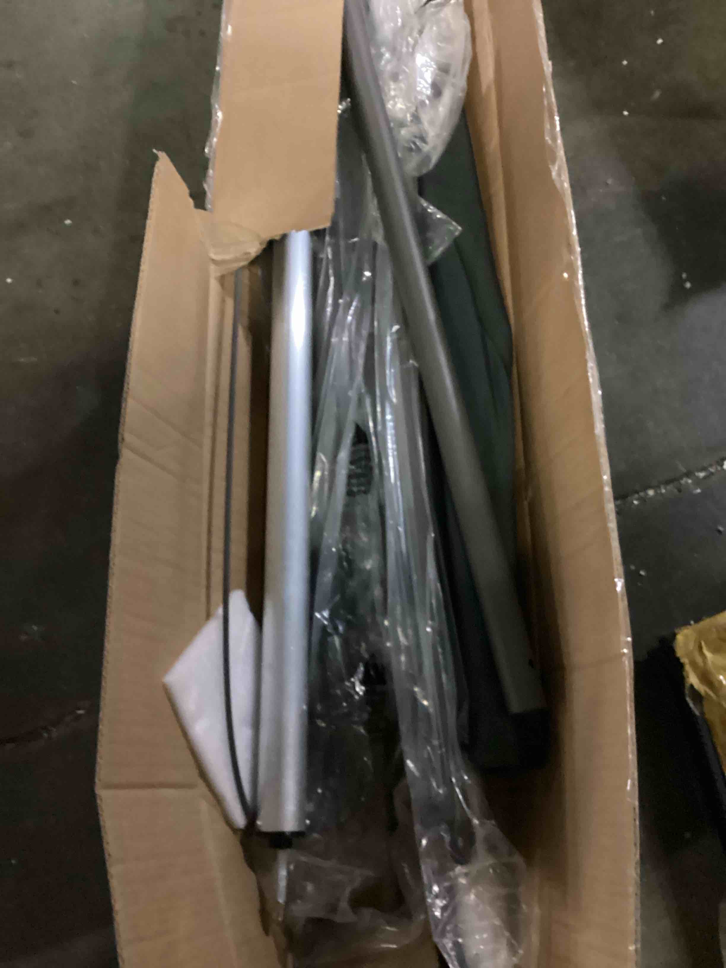 https://s3.amazonaws.com/lotting-images-prod/bidfta/ORG5785862_1715600641558.jpeg