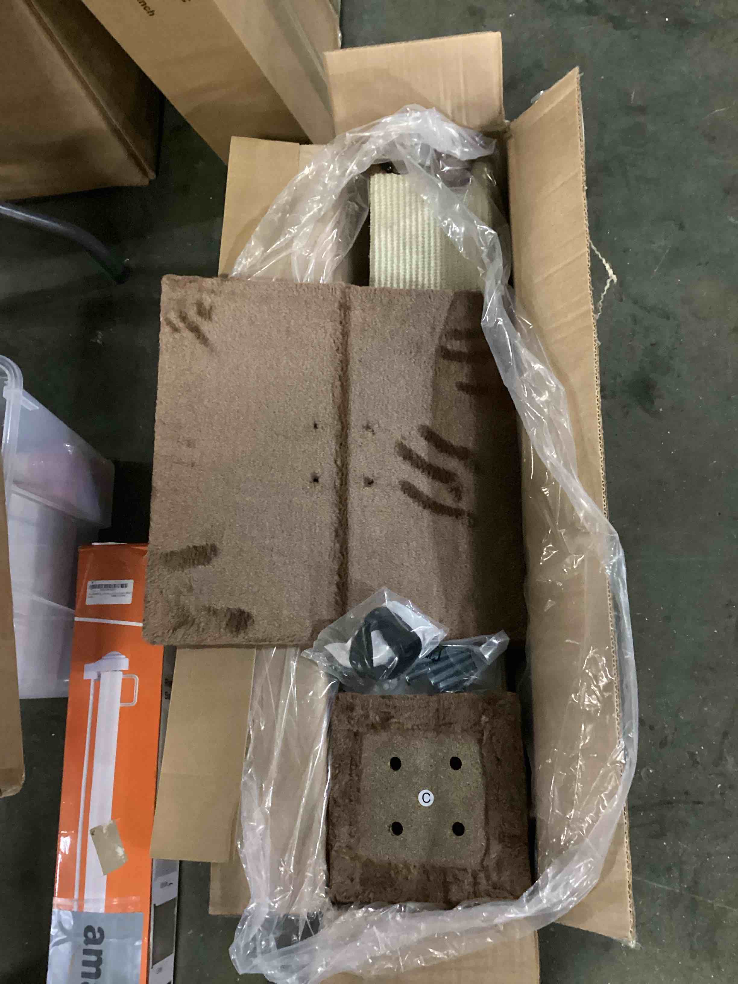 https://s3.amazonaws.com/lotting-images-prod/bidfta/ORG5785895_1715607507126.jpeg