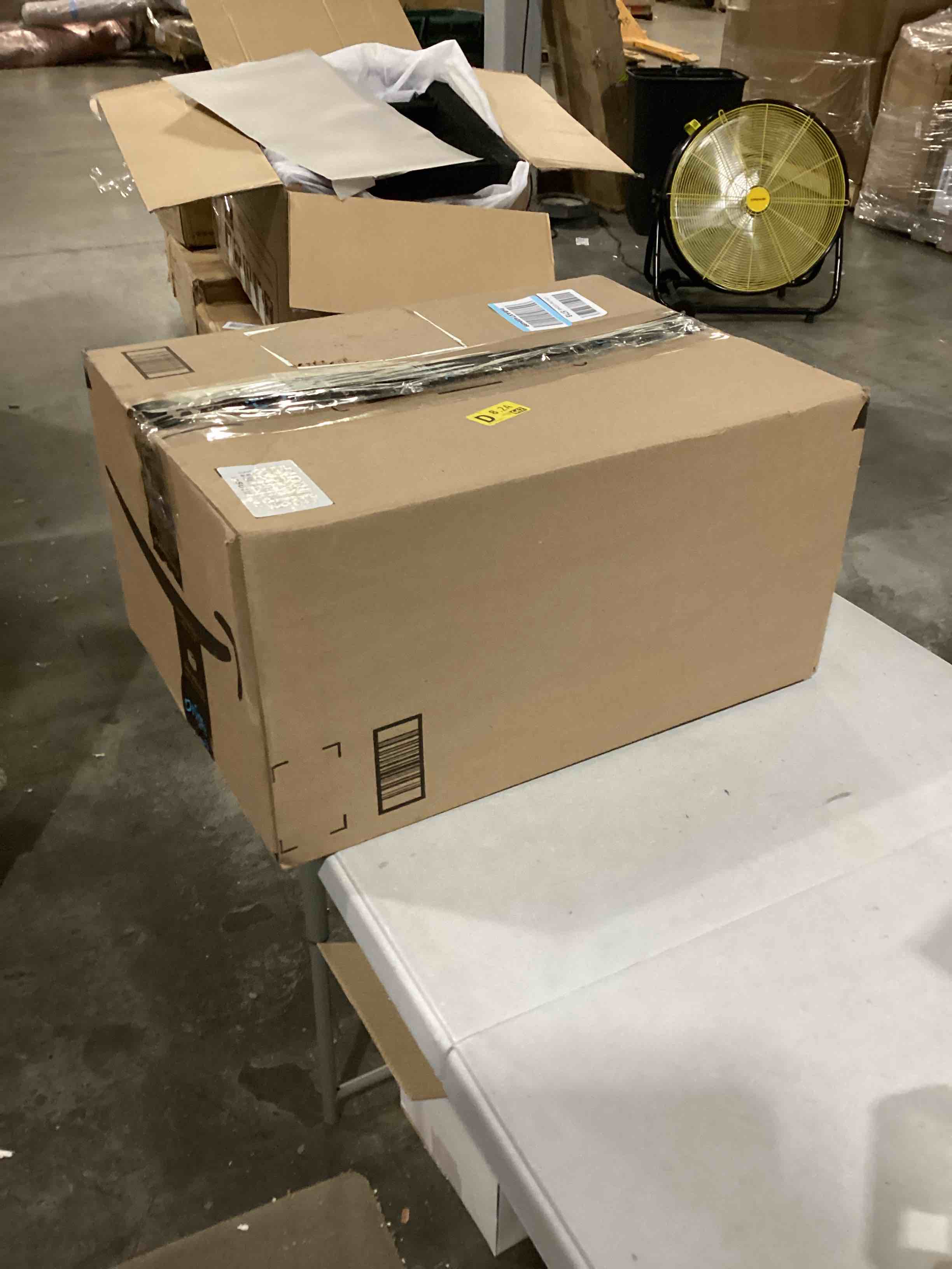 https://s3.amazonaws.com/lotting-images-prod/bidfta/ORG5786667_1712159905704.jpeg