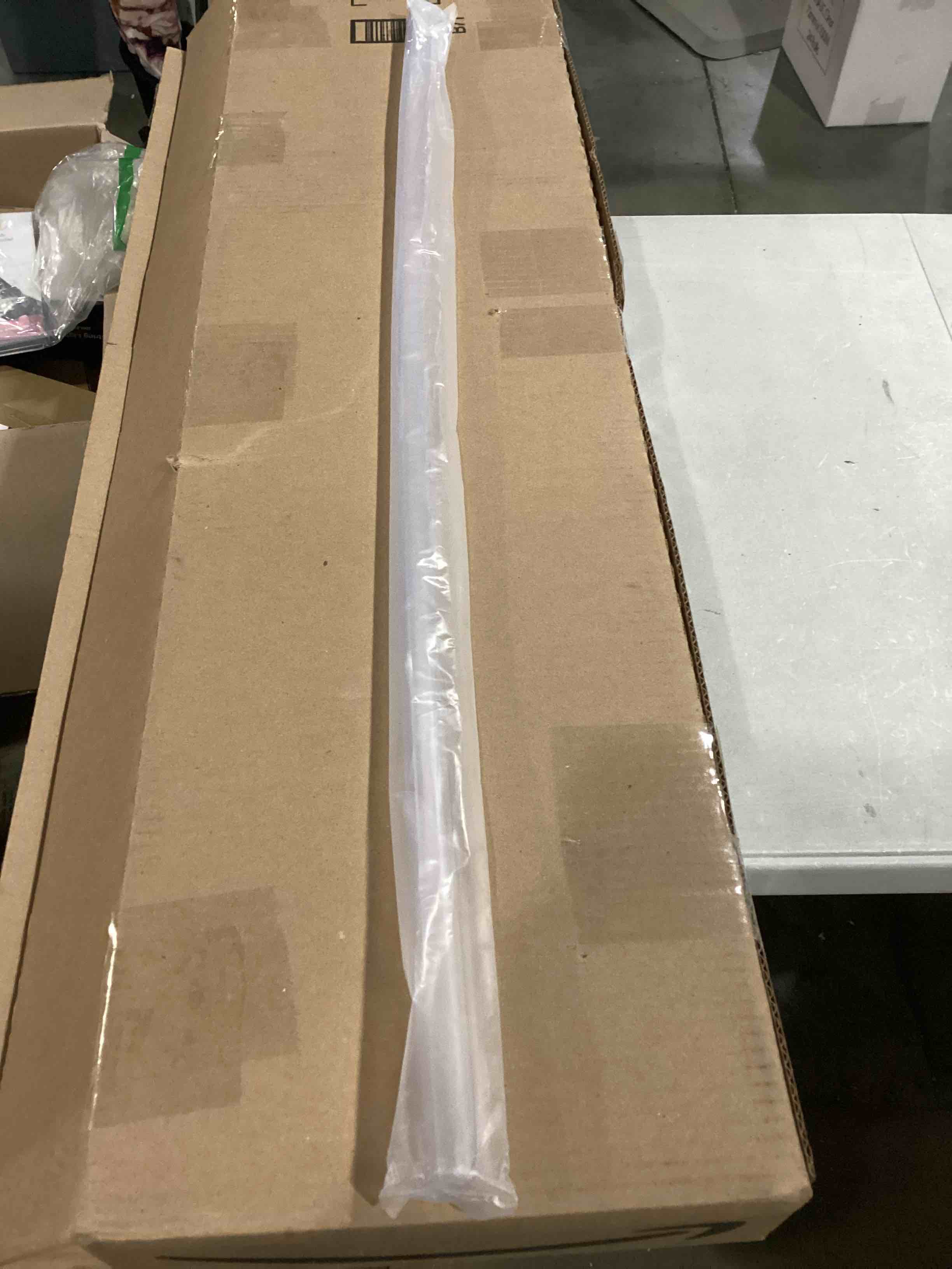 https://s3.amazonaws.com/lotting-images-prod/bidfta/ORG5786678_1712164389488.jpeg
