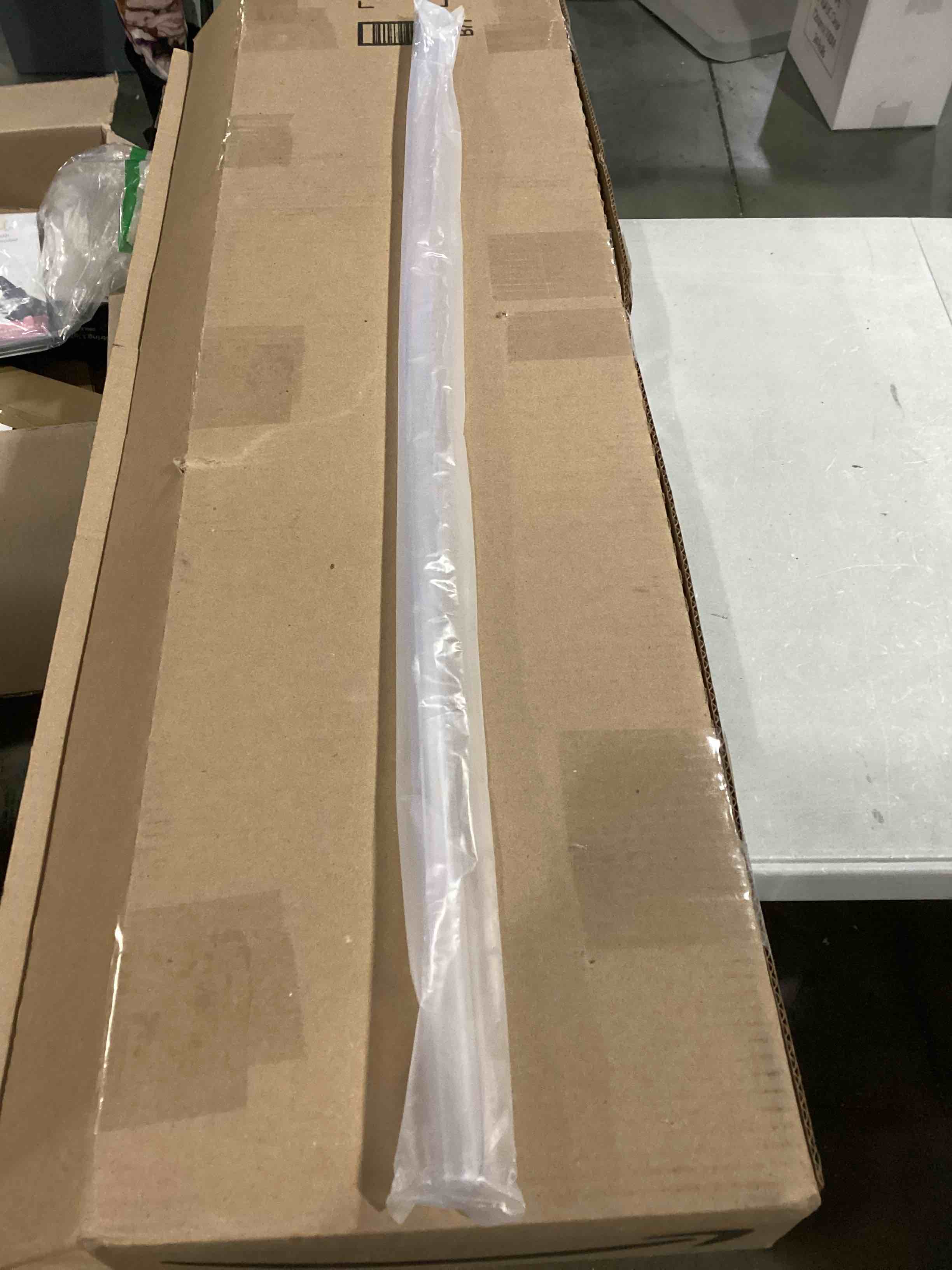 https://s3.amazonaws.com/lotting-images-prod/bidfta/ORG5786678_1712164390769.jpeg