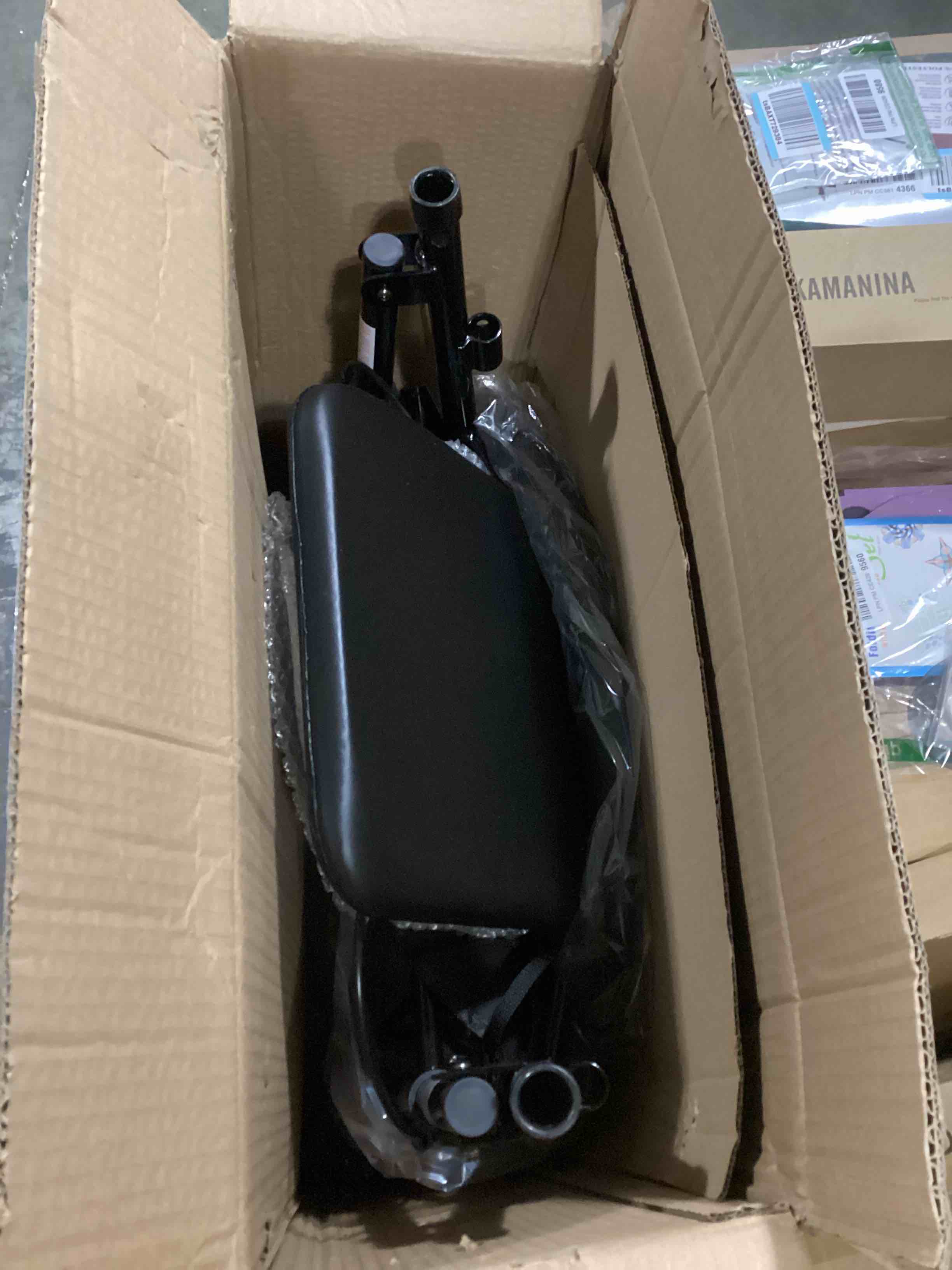 https://s3.amazonaws.com/lotting-images-prod/bidfta/ORG5786689_1712169374700.jpeg