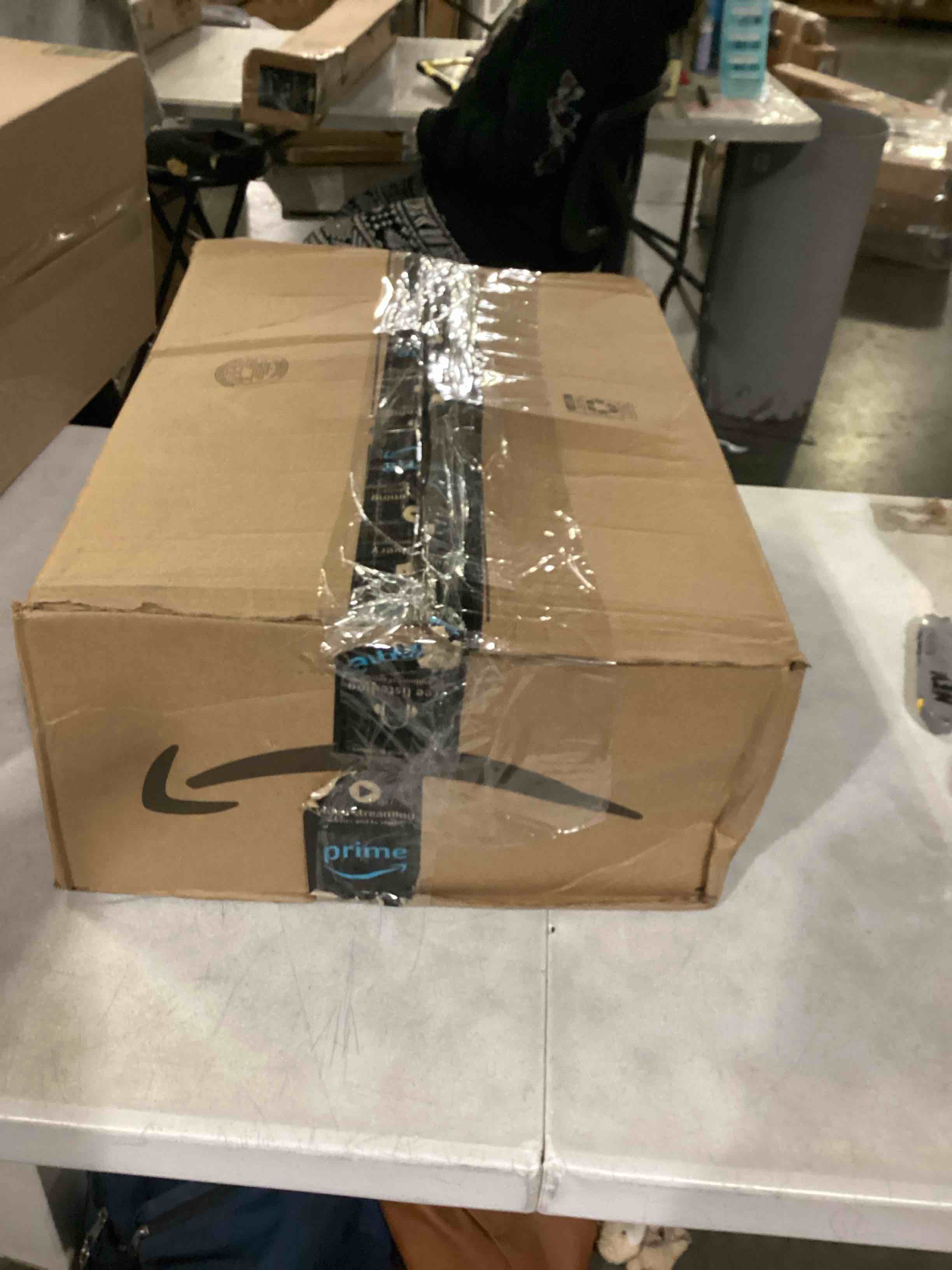 https://s3.amazonaws.com/lotting-images-prod/bidfta/ORG5787729_1710261991780.jpeg