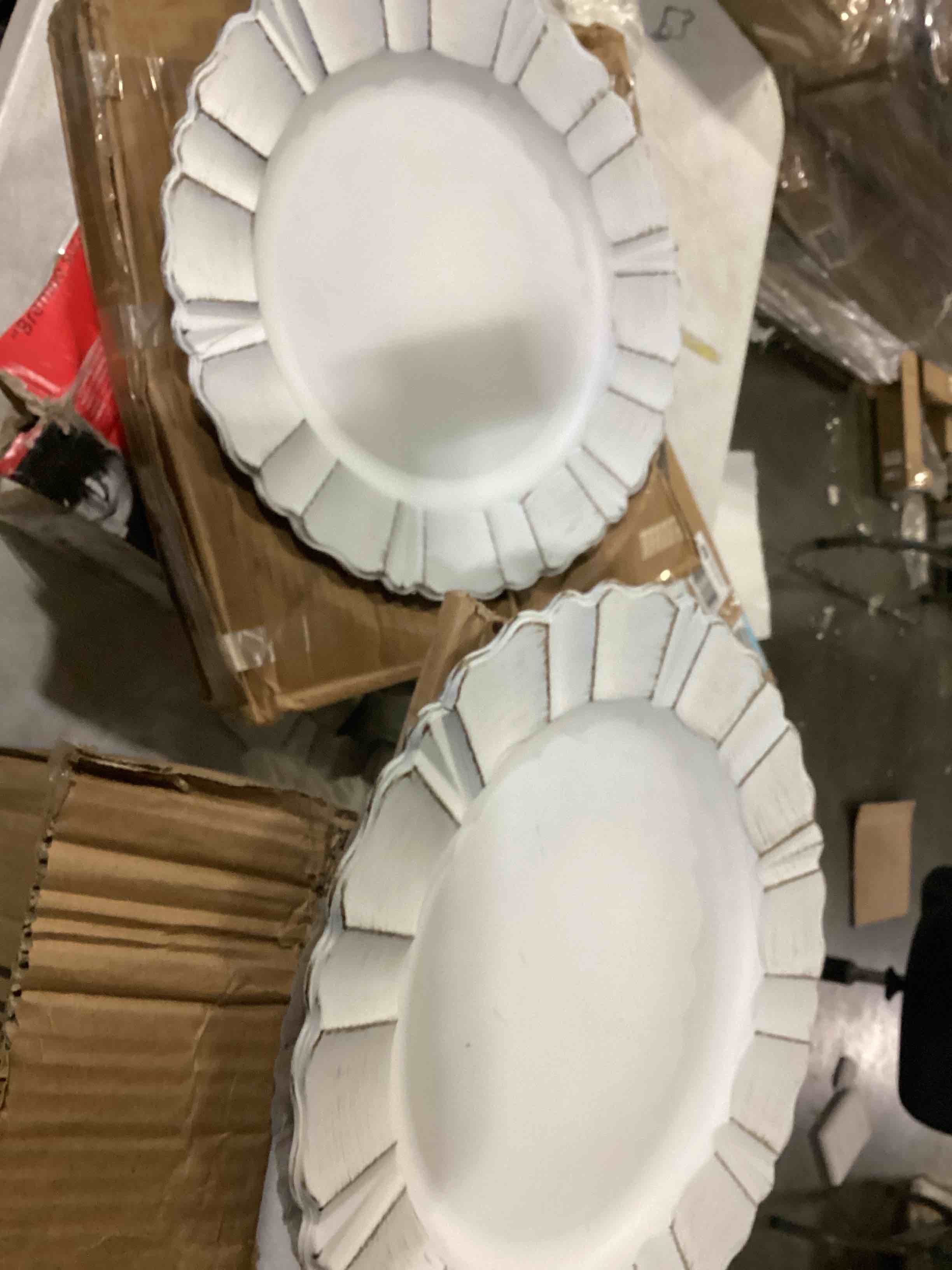 https://s3.amazonaws.com/lotting-images-prod/bidfta/ORG5787886_1710508608083.jpeg