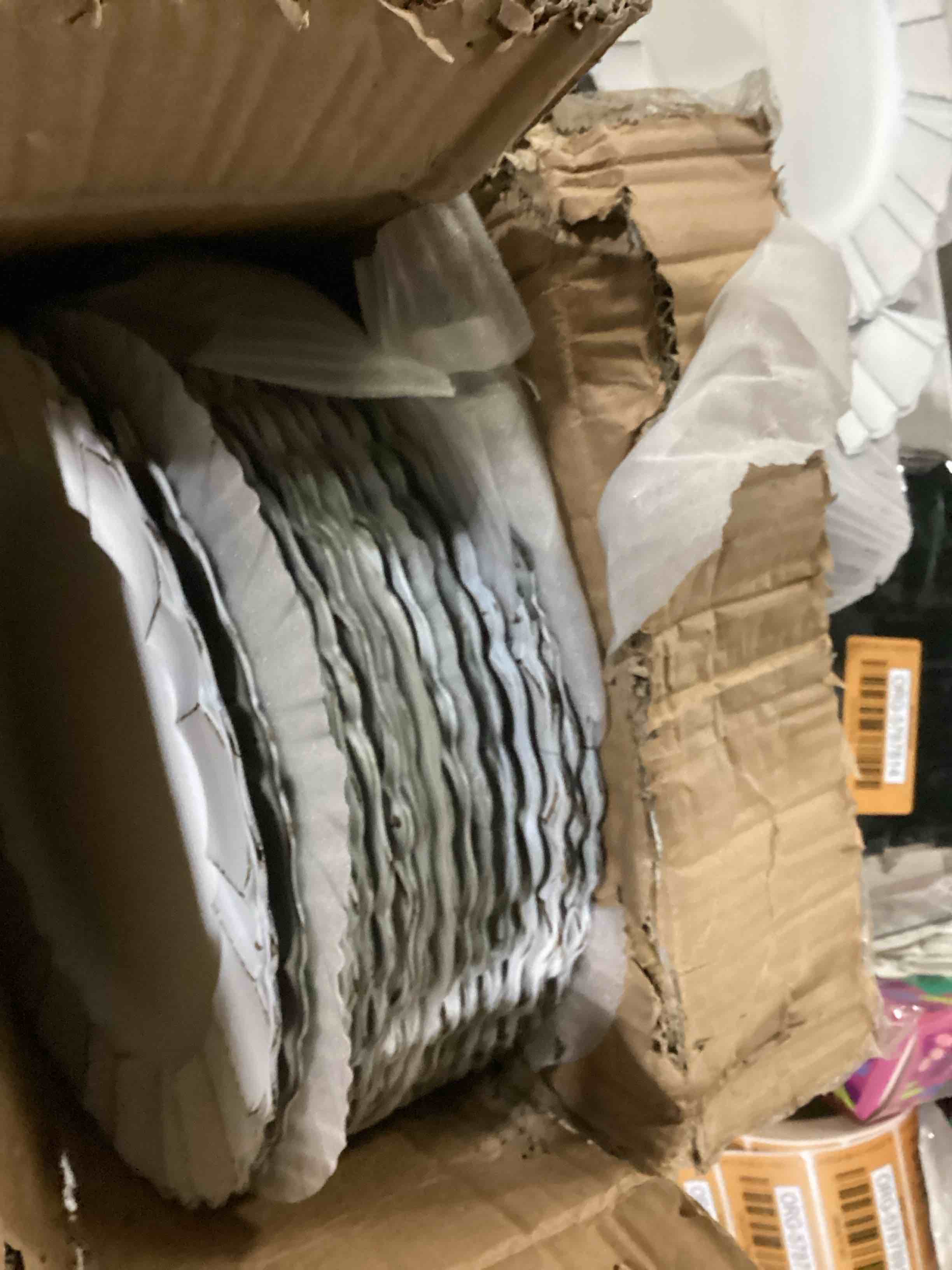 https://s3.amazonaws.com/lotting-images-prod/bidfta/ORG5787886_1710508622091.jpeg